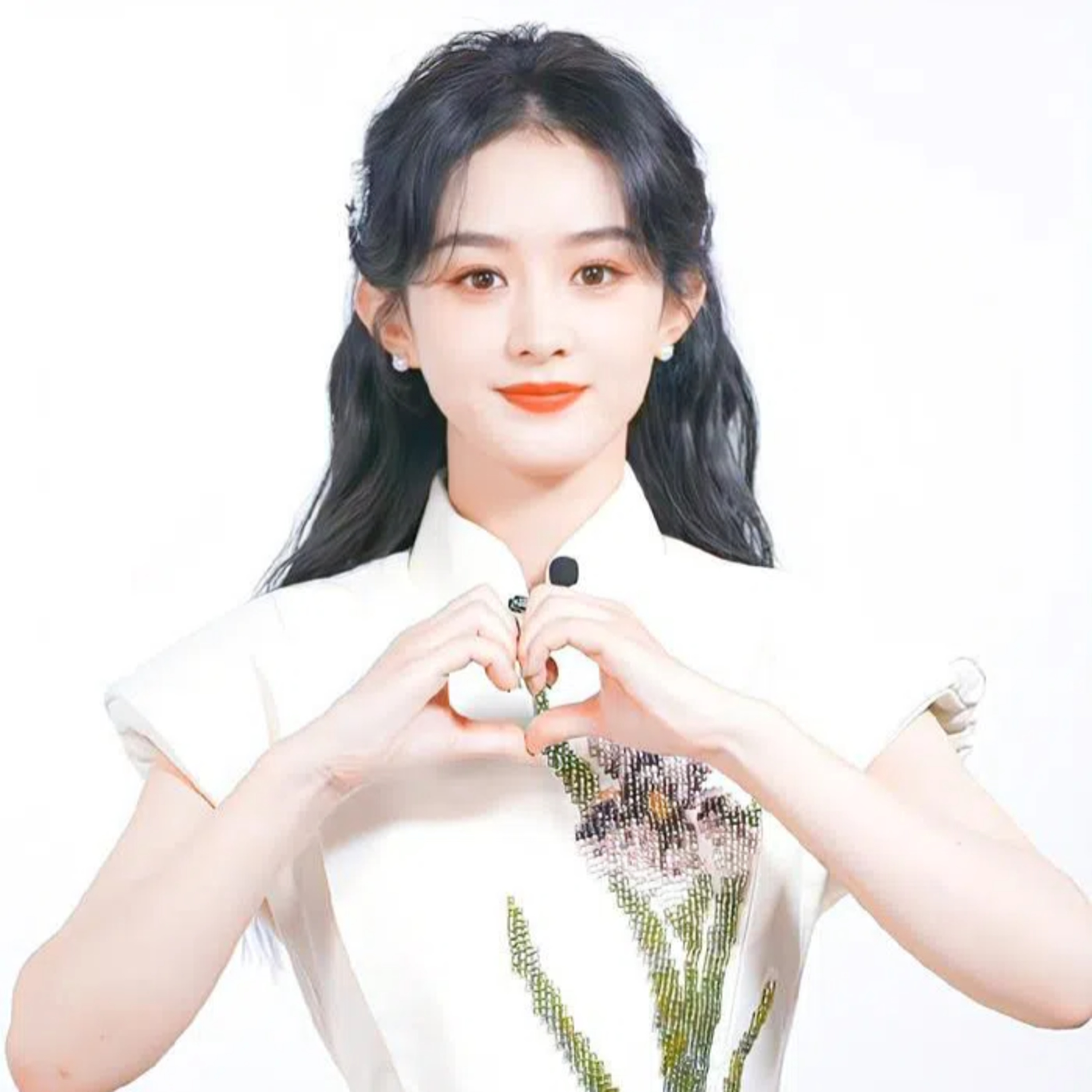 Triệu Lệ Dĩnh phẫu thuật thẩm mỹ để hồi xuân, bị bại lộ vì 1 chi tiết? episode artwork