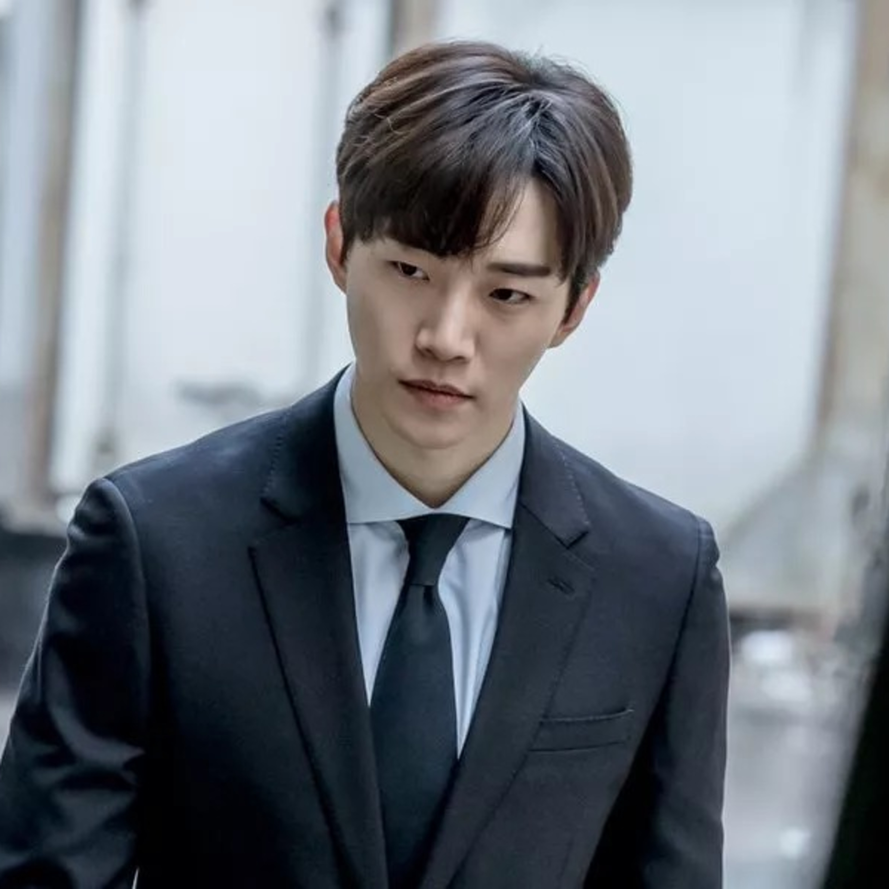 Lee Junho - Ngôi sao phá vỡ mọi định kiến về thần tượng, 10 năm sự nghiệp không hẹn hò episode artwork