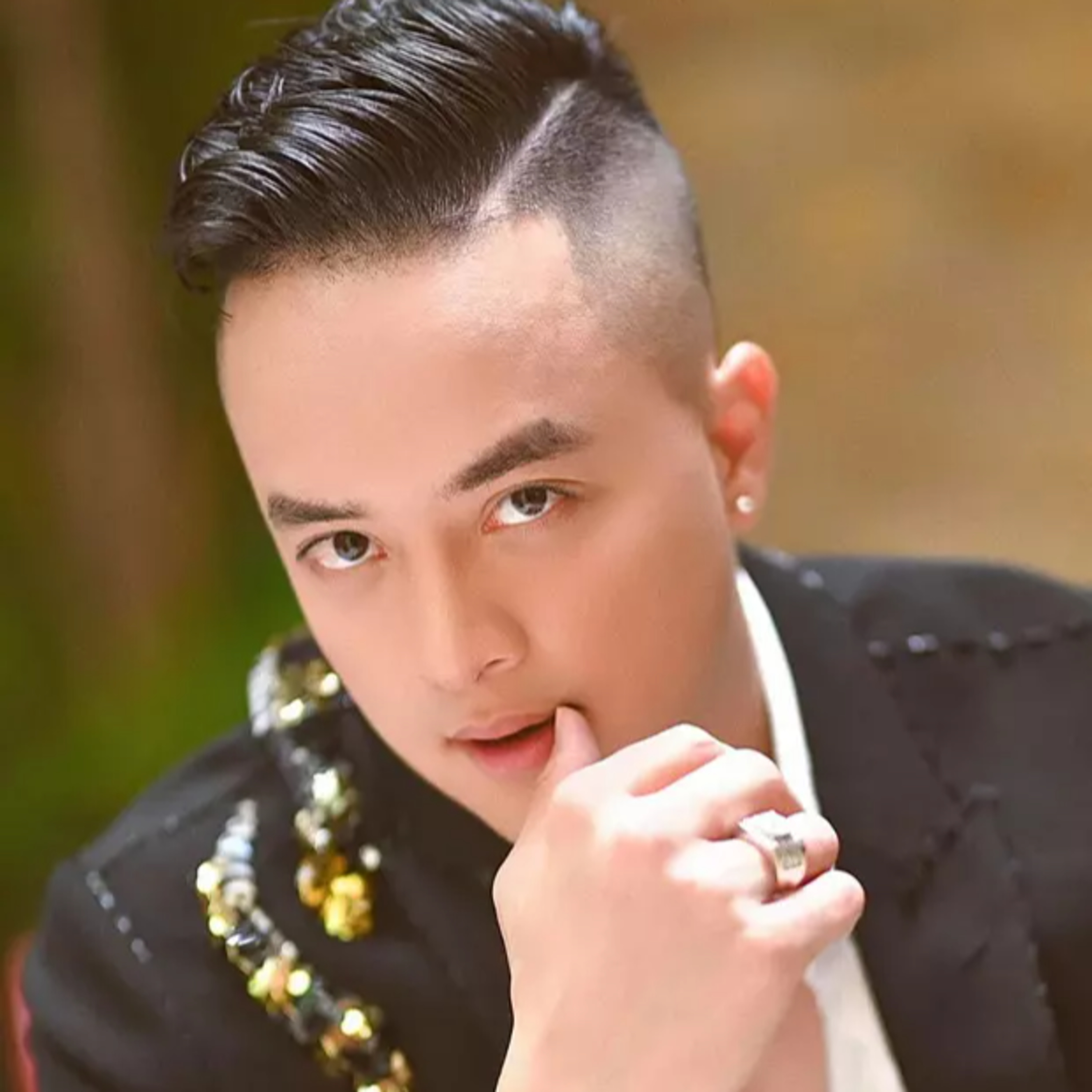 Cao Thái Sơn gay gắt khi bị mỉa mai 'bể bóng Cao Thái Giám' episode artwork