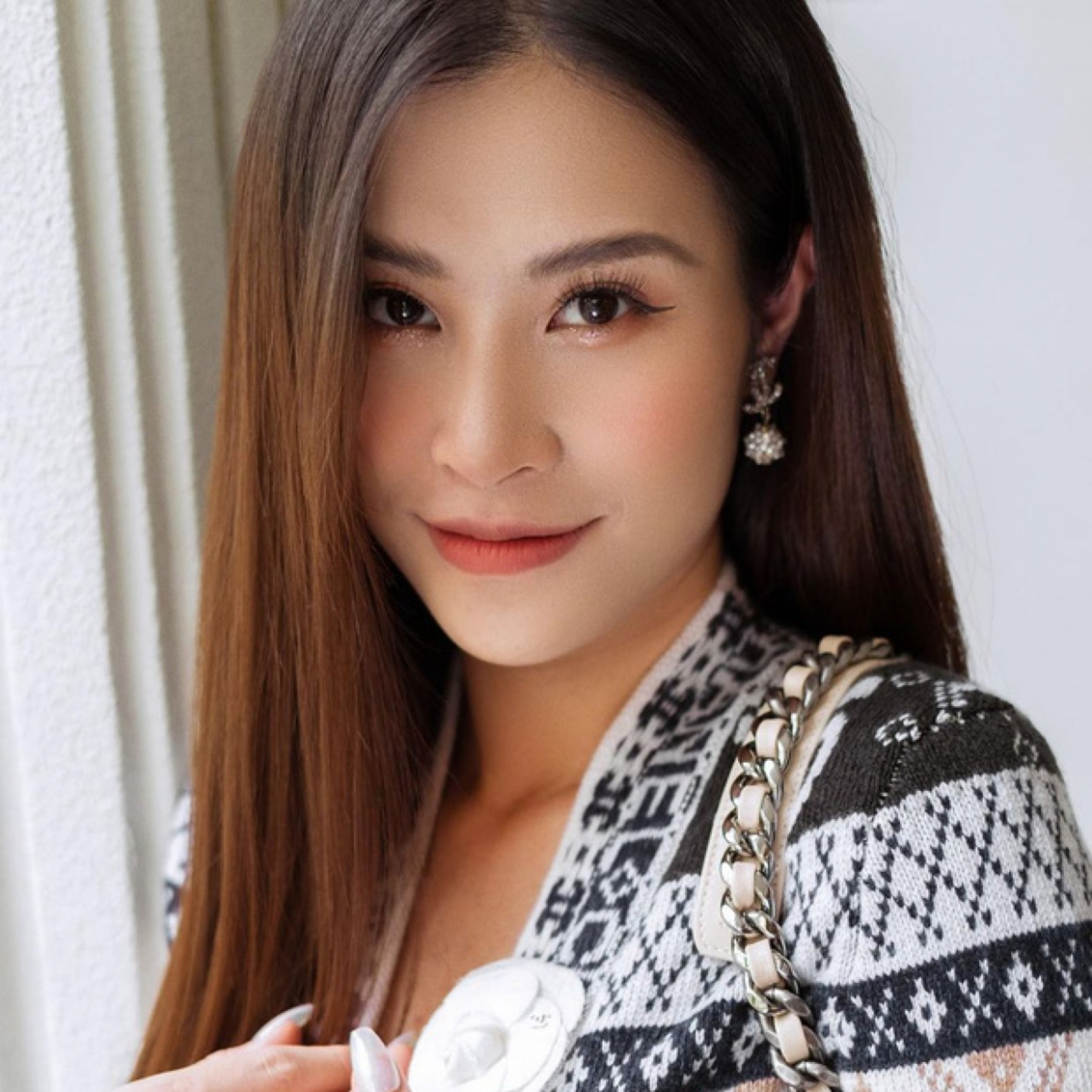 Đông Nhi dính phốt thái độ bị fan quay lưng, Lệ Quyên nói 1 câu chứng tỏ đẳng cấp đàn chị episode artwork