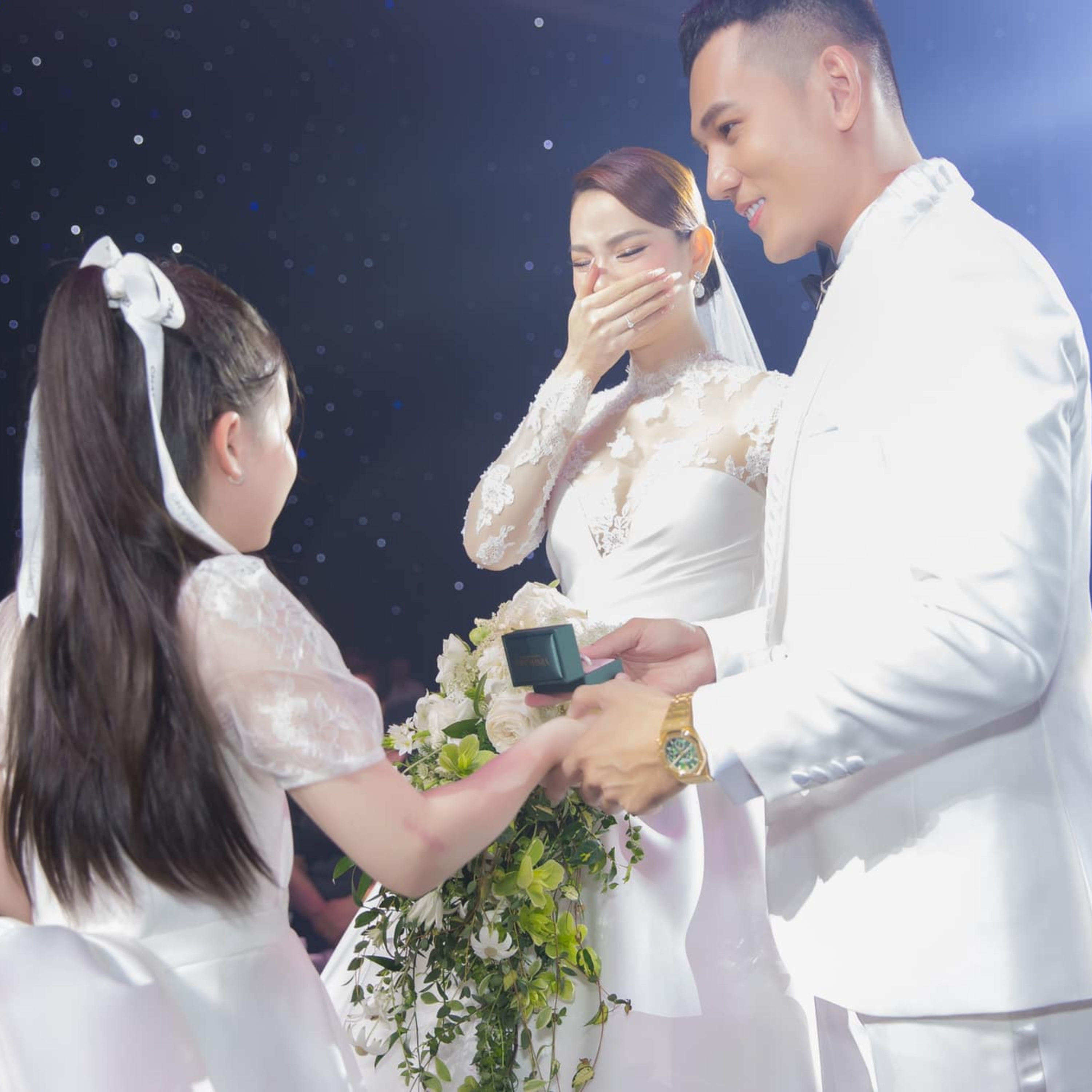 Lý Bình tiếp tục gây xôn xao khi nói về con gái riêng của Phương Trinh Jolie episode artwork