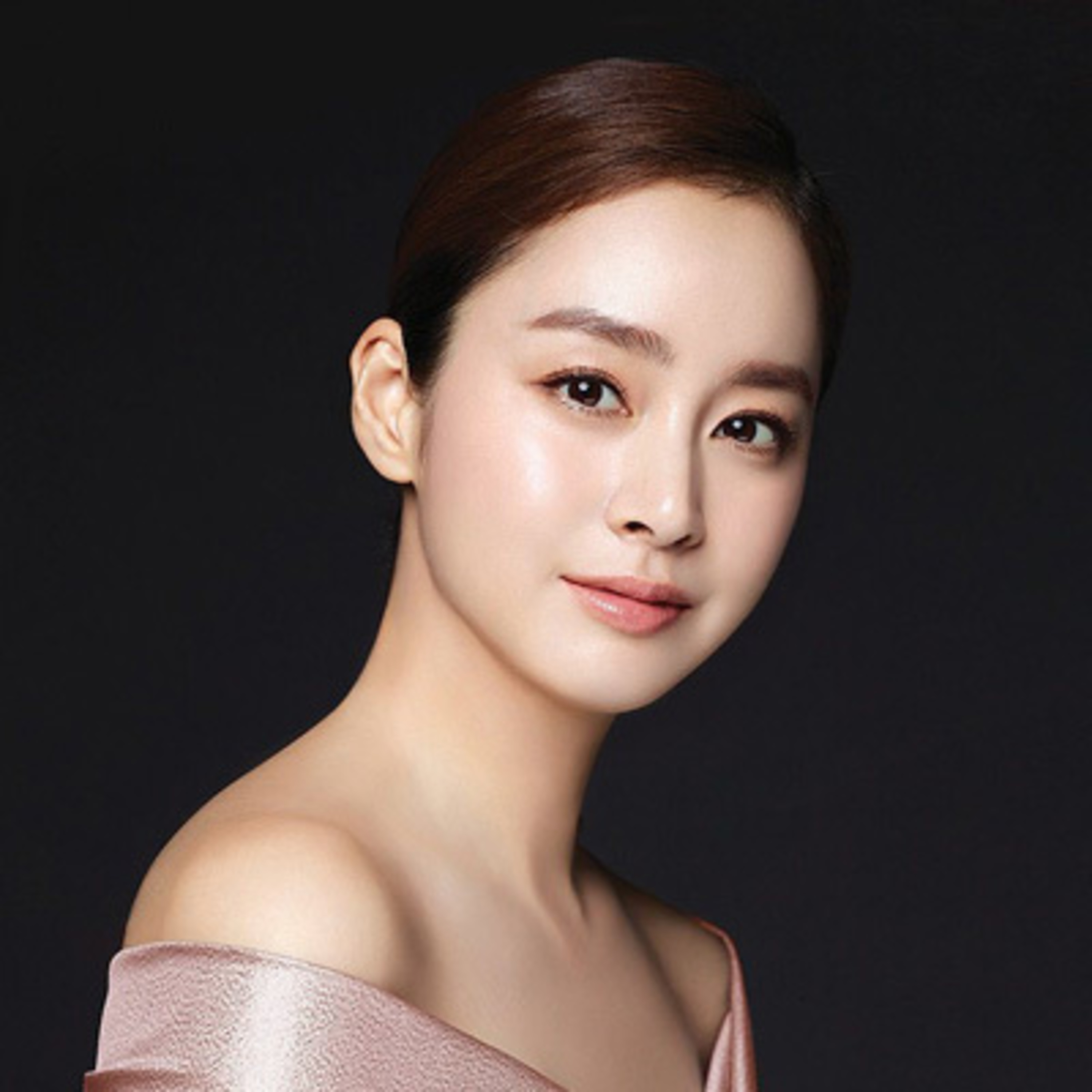 Hyun Bin, Kim Tae Hee có thành tích học tập cực khủng nhưng vẫn thua mỹ nhân này episode artwork
