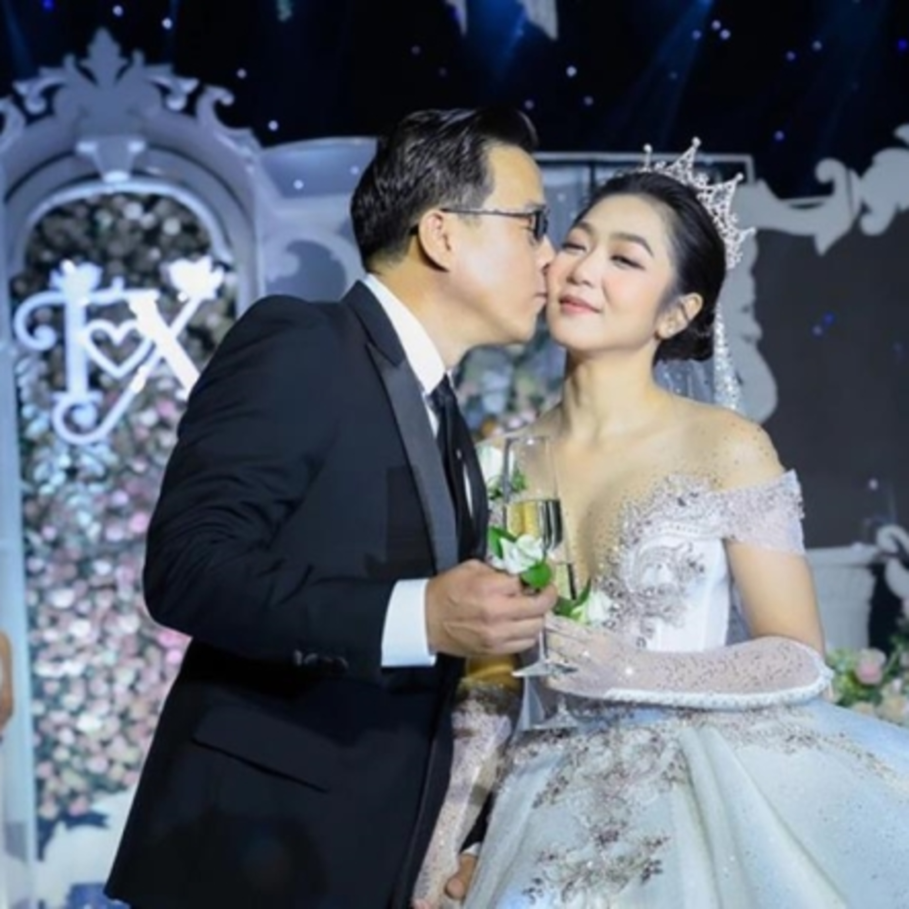 Phương Trinh Jolie gây sốt khi nói về sự lột xác của vợ cũ 'Vua cá Koi' episode artwork