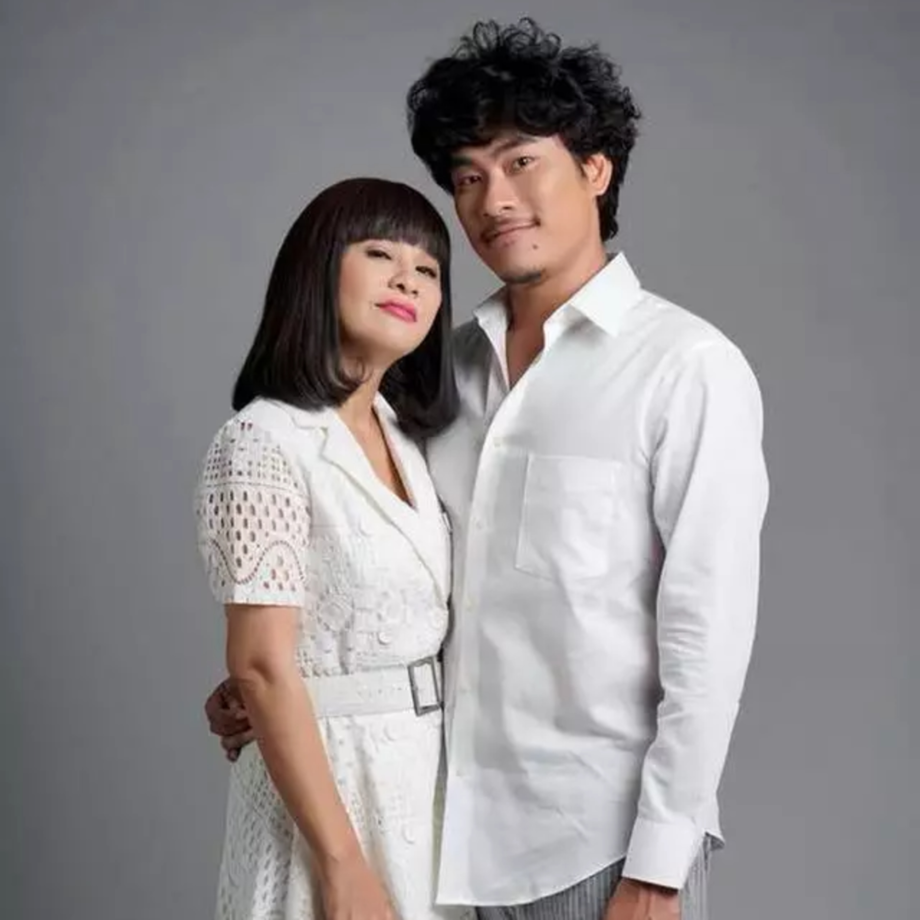 Cát Phượng bật khóc, chính thức xác nhận chia tay với Kiều Minh Tuấn sau 12 năm bên nhau episode artwork