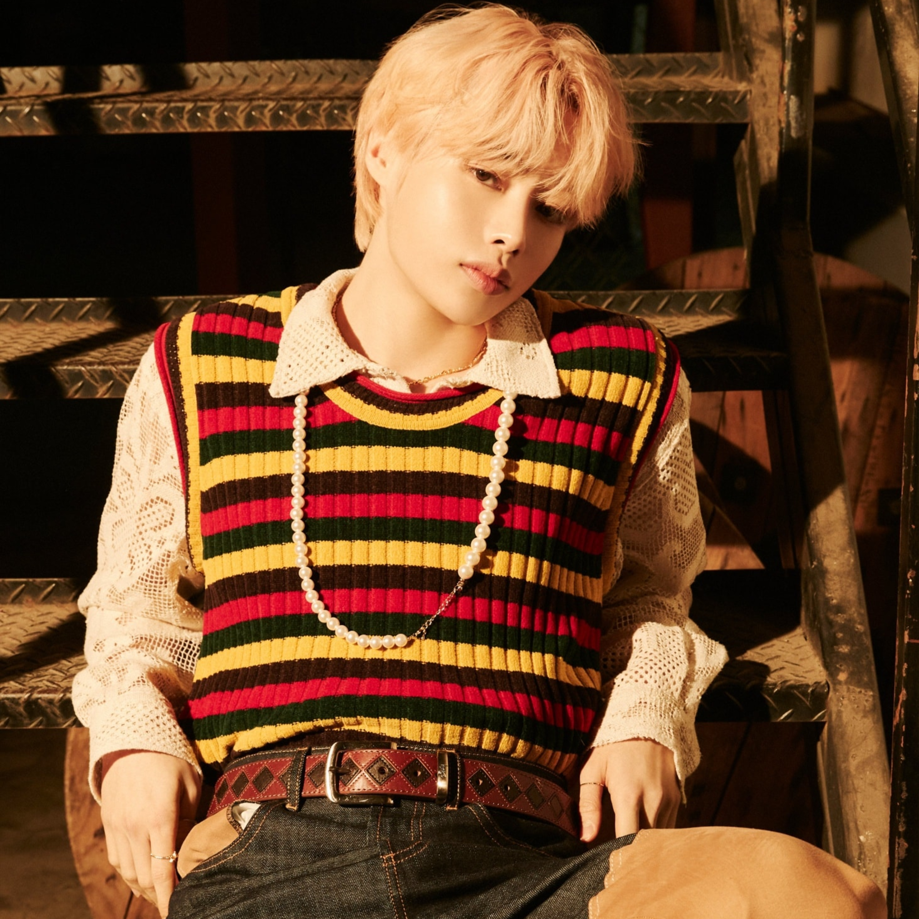 Hanbin Ngô Ngọc Hưng khiến netizen phát sốt khi hát nhạc Siêu nhân Gao phiên bản cute lạc lối episode artwork