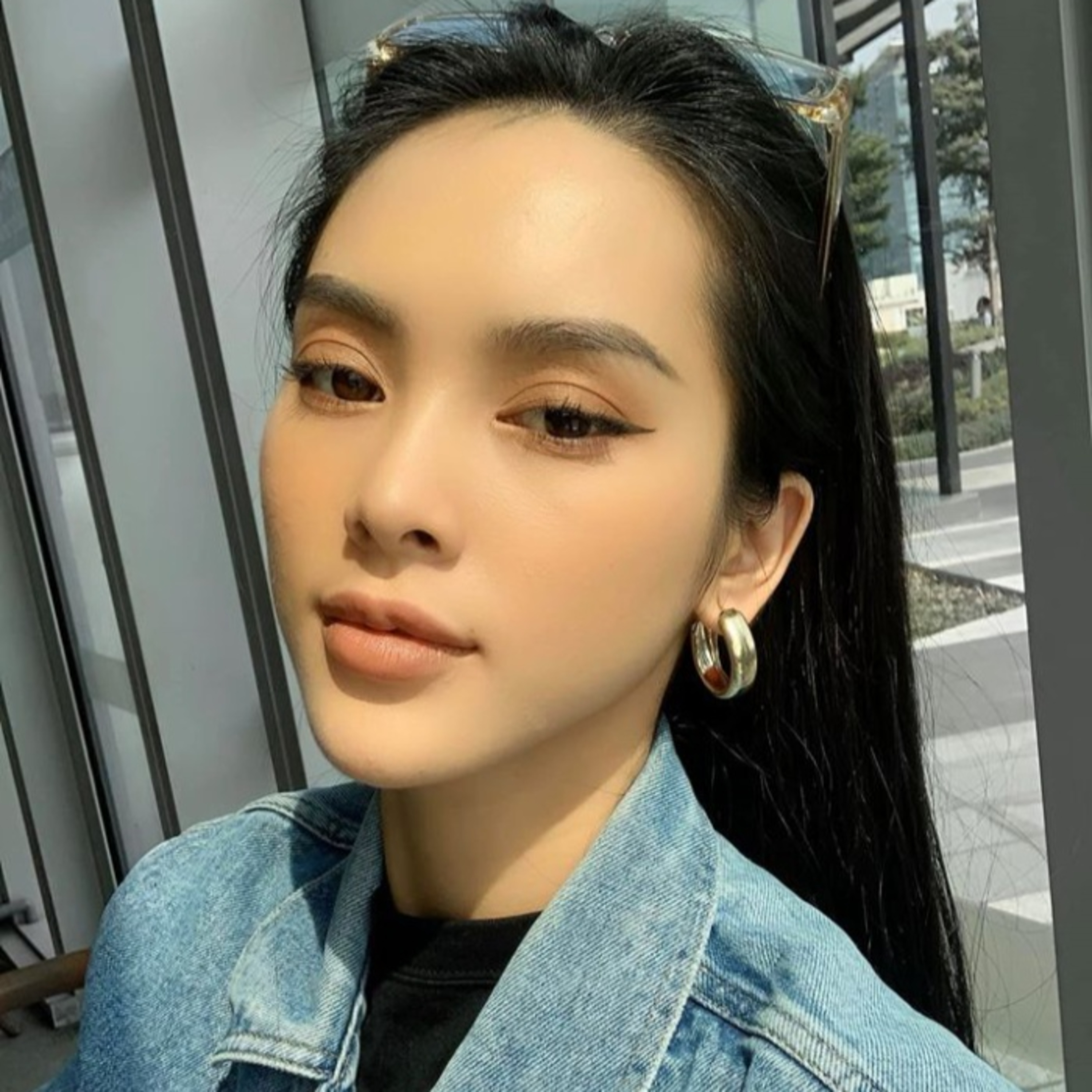 Quỳnh Lương tiết lộ cú sốc khi mang thai ở tuổi 18, chồng có người thứ ba sau 2 tháng kết hôn episode artwork