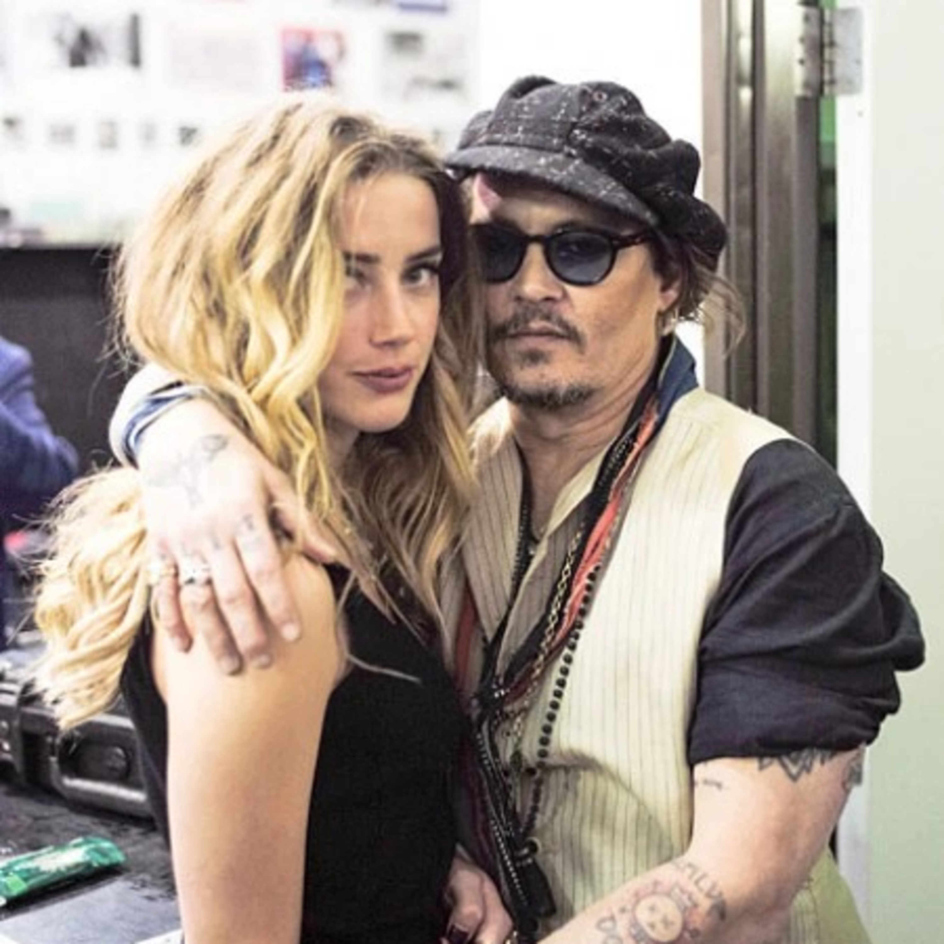 Vụ kiện Johnny Depp và vợ cũ đang đến hồi kết: Ngày đau khổ, mệt mỏi nhất cuộc đời của Amber Heard episode artwork