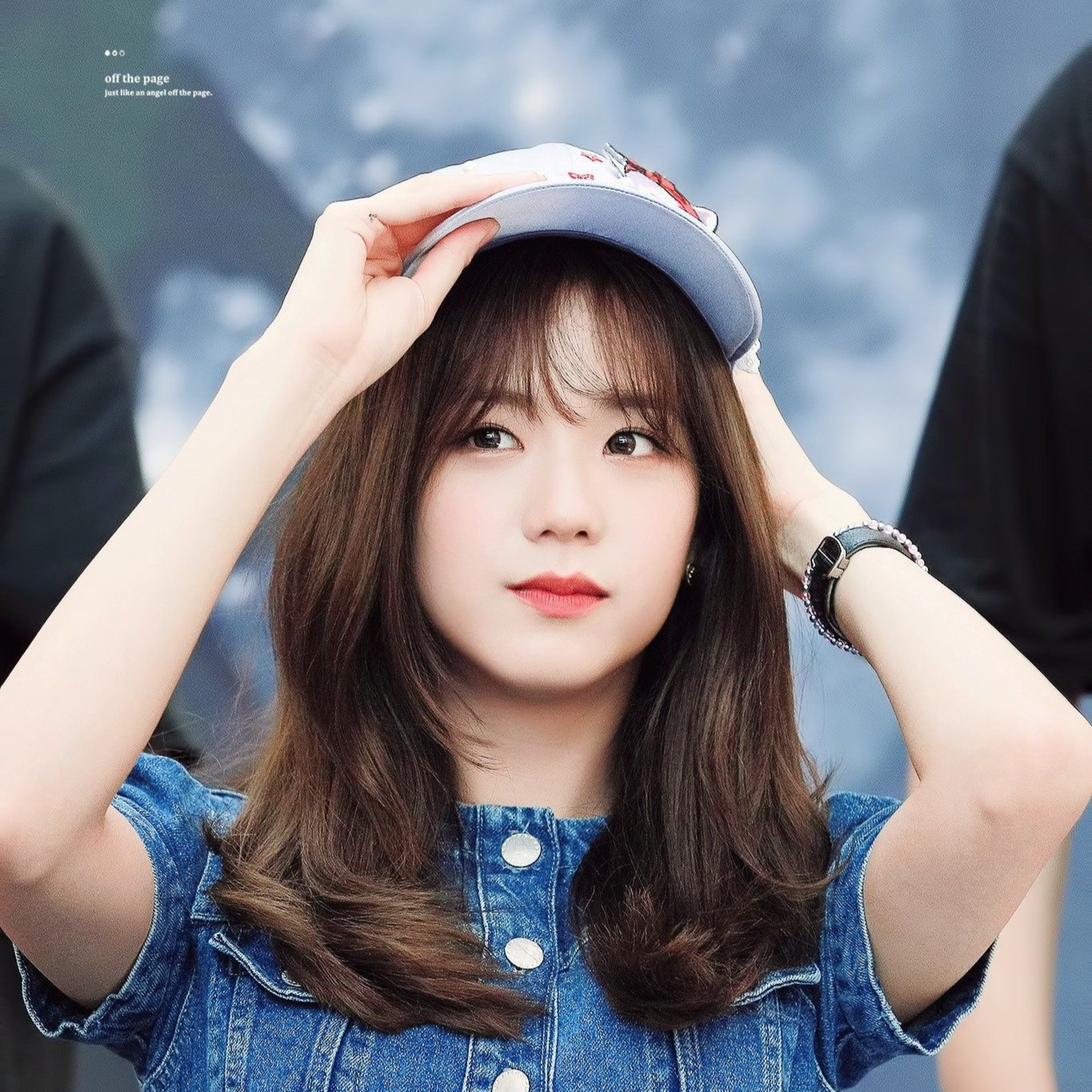 Jisoo (BLACKPINK) được bố mẹ nuôi dạy theo cách đặc biệt, gia thế quyền lực gây tò mò episode artwork