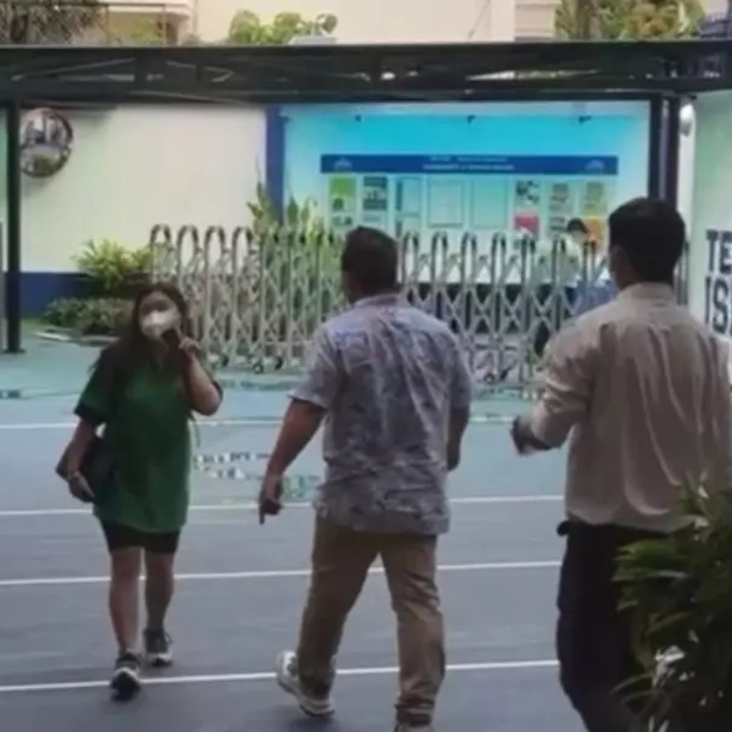 Hoàng Nguyên Vũ lên án thái độ xấc lối của 2 cha con trường quốc tế: “Tiền không mua được văn hóa” episode artwork