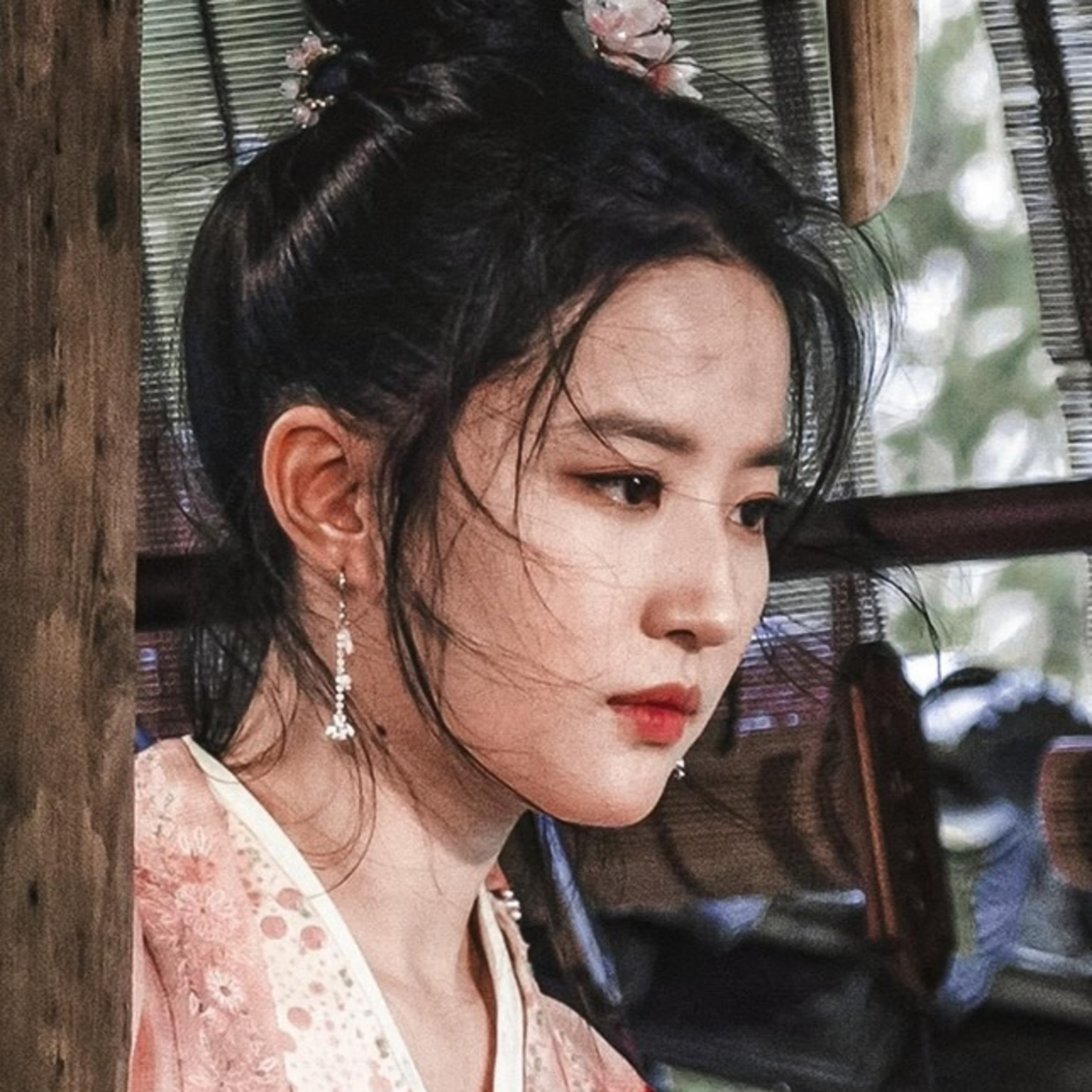  Lưu Diệc Phi bị chê xuống sắc episode artwork
