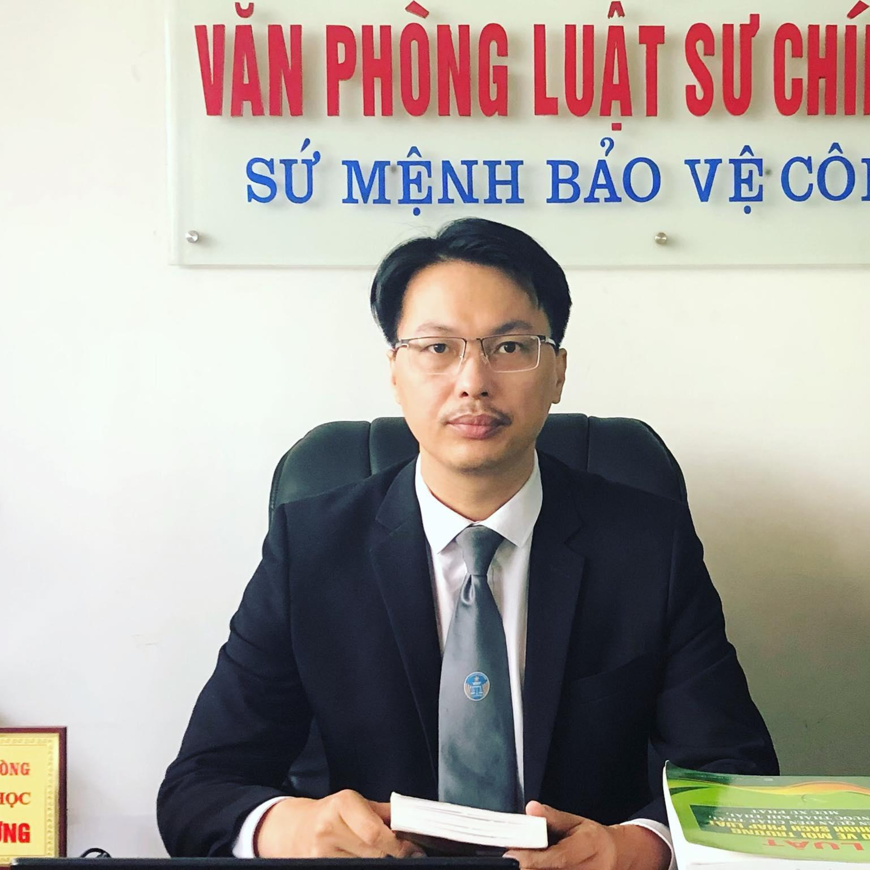 TS.LS Ðặng Văn Cường lên tiếng vụ thanh niên rơi từ tầng 11 ở Thái Nguyên: "Có thể là ngoài giờ làm" episode artwork