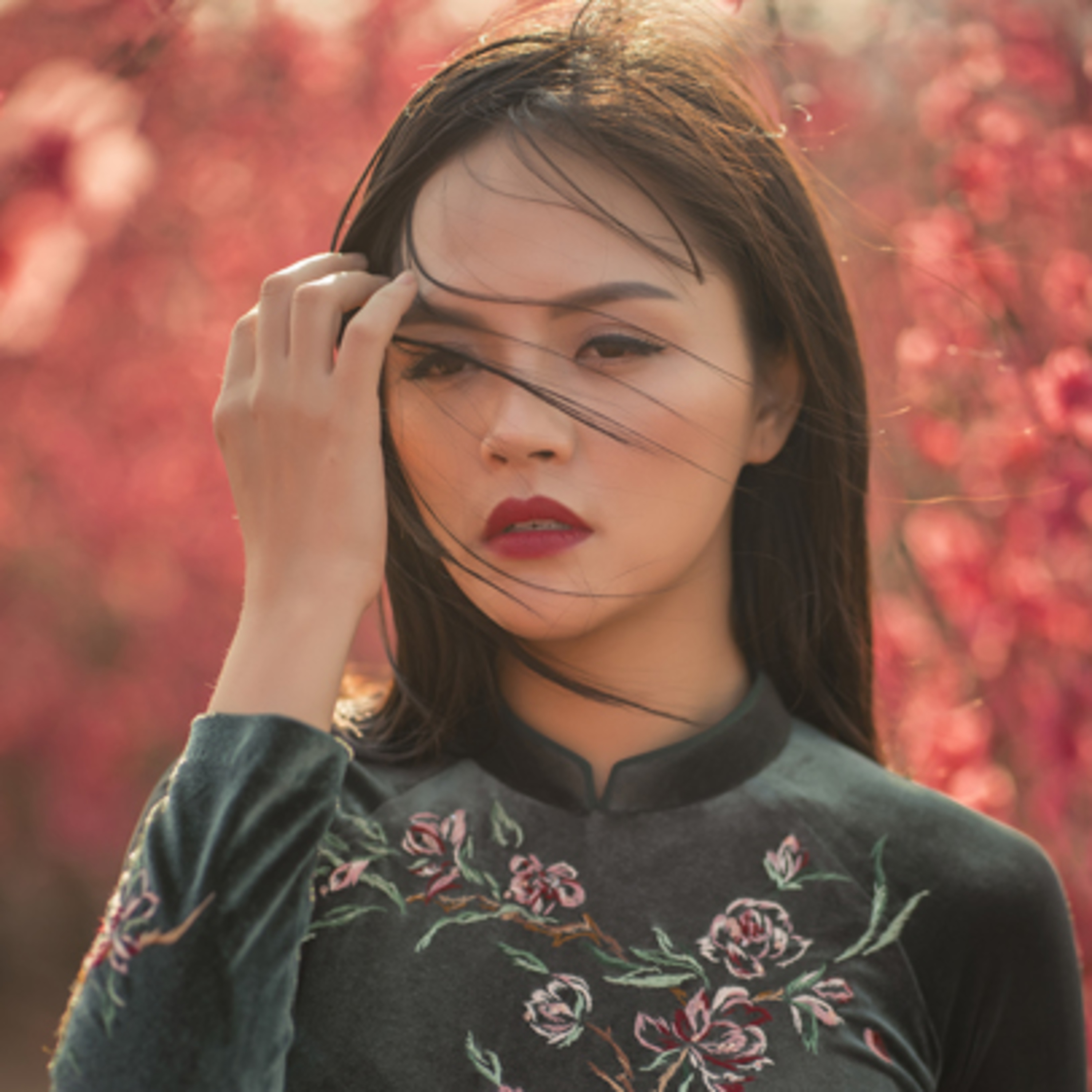 Thu Quỳnh "Về nhà đi con" mạnh tay tậu chiếc xế hộp tiền tỷ thứ 3 tặng con trai cưng episode artwork