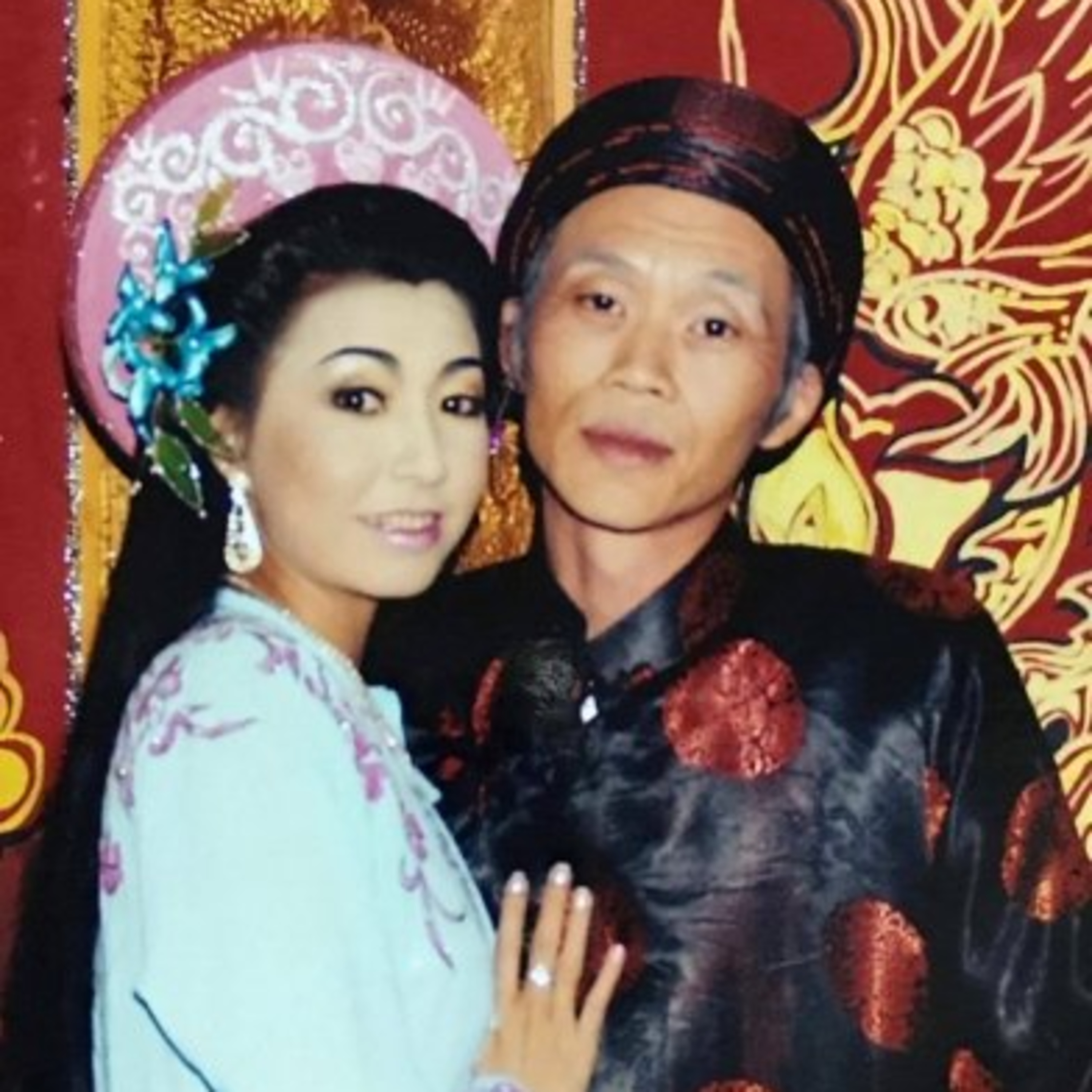 ‘Vợ trong bóng tối’ của NS Hoài Linh và mối quan hệ ít ai biết với Đàm Vĩnh Hưng episode artwork