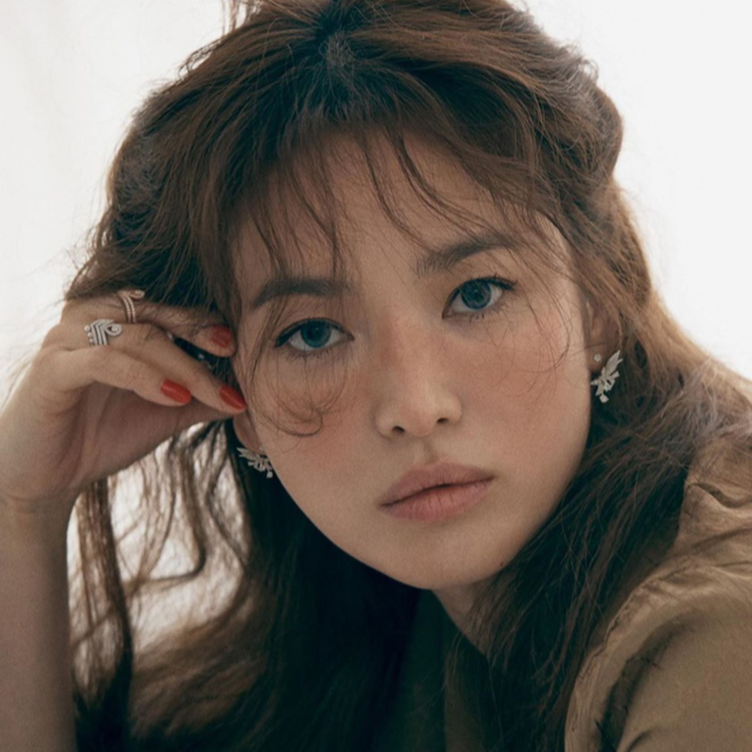 Song Hye Kyo đang hẹn hò Lee Min Ho, lộ cả bằng chứng trên MXH? episode artwork