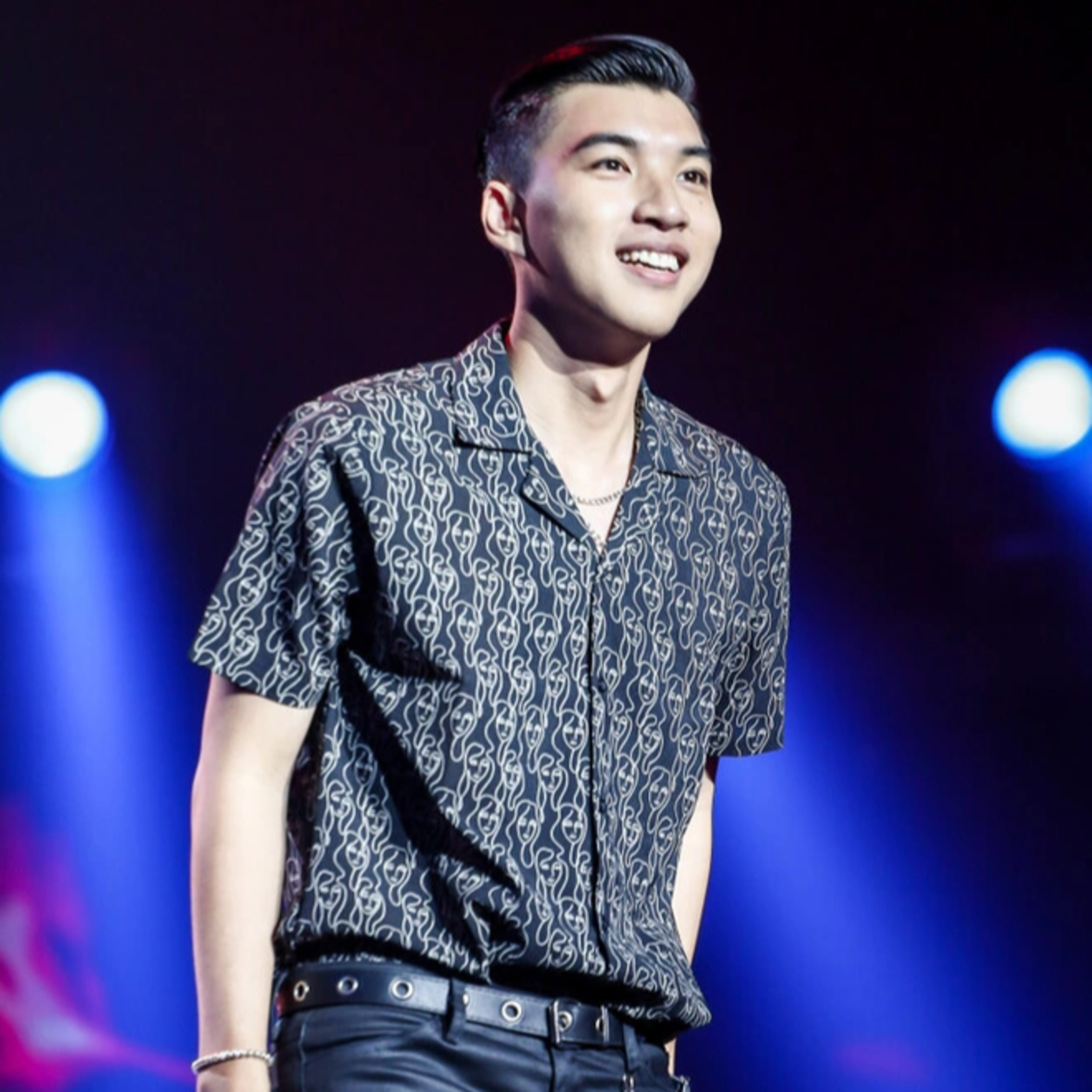 HIEUTHUHAI - Chàng rapper với nhan sắc "đỉnh của chóp" trở thành hiện tượng giới trẻ episode artwork