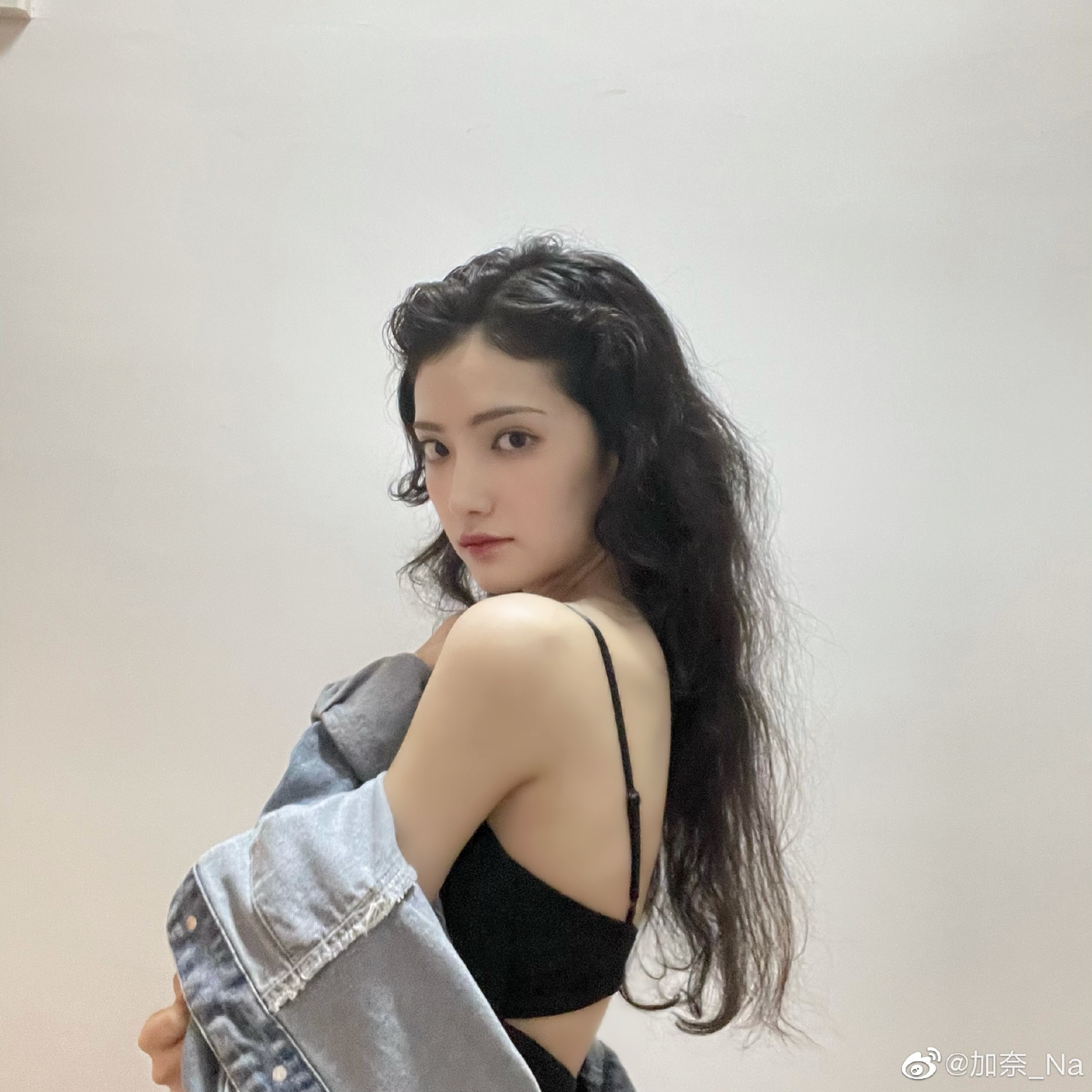 Địch Lệ Nhiệt Ba nguy cơ bị đồng hương soán ngôi Hoa Tuyết Tân Cương episode artwork