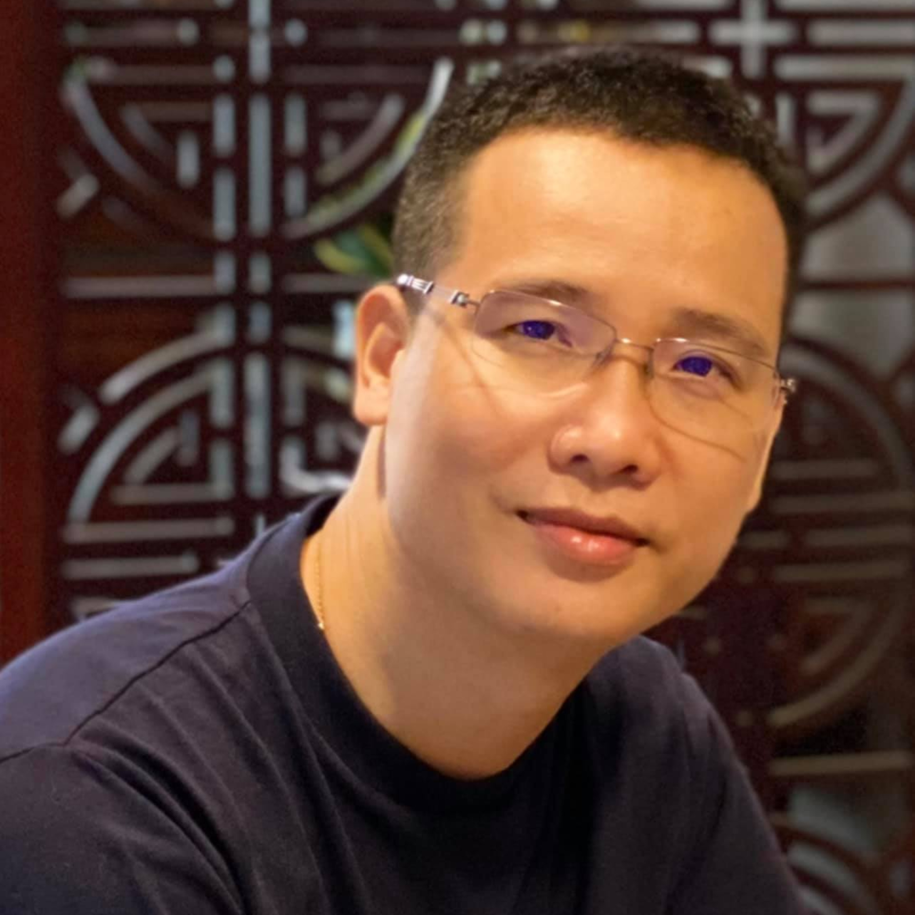 Hoàng Nguyên Vũ bức xúc chửi người mẹ nghi trầm cảm né.m con từ tầng 5: “Tại sao phải thông cảm” episode artwork