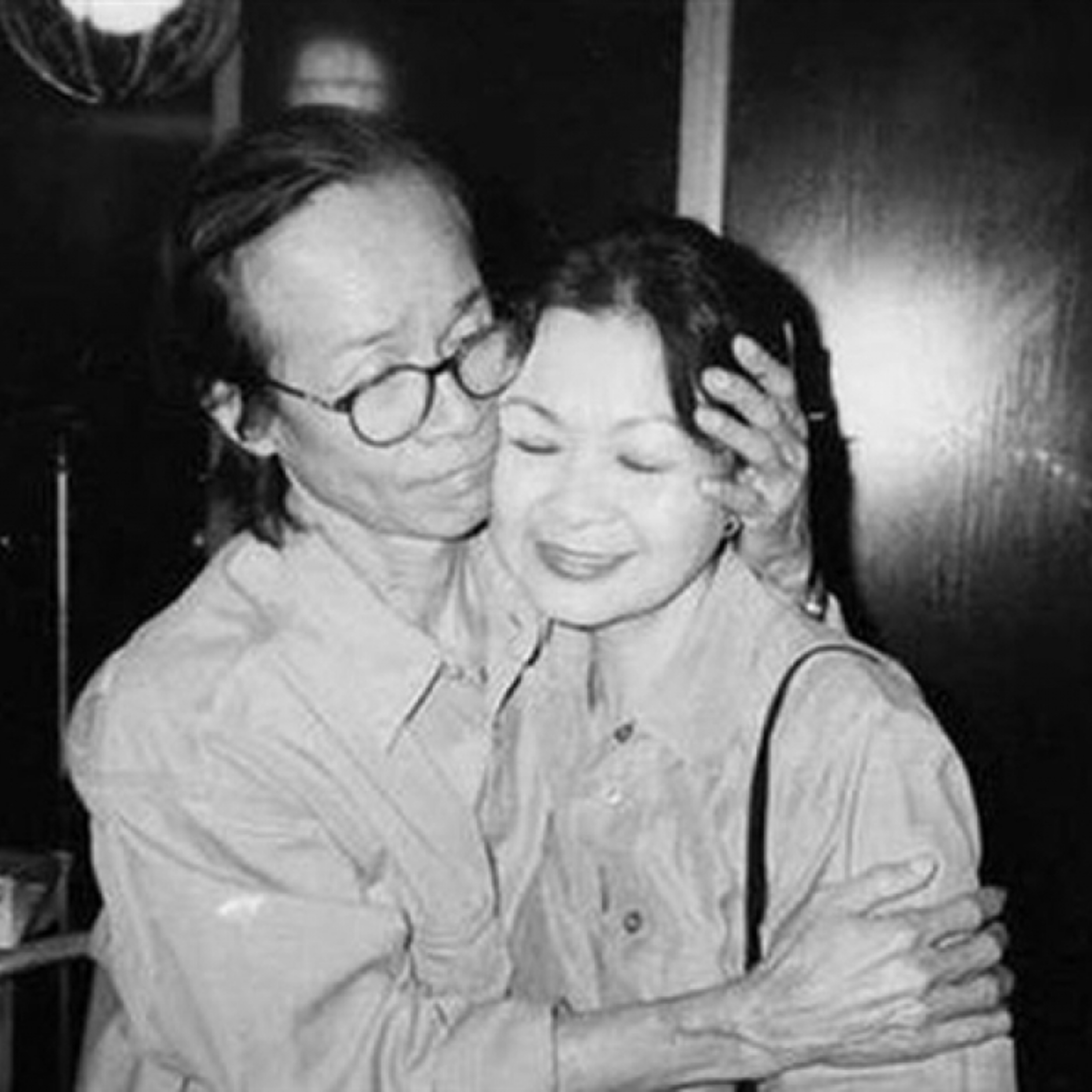 Danh ca Khánh Ly sẽ không xem phim “Em và Trịnh”, đừng ai tạc tượng ông là thánh nhân episode artwork