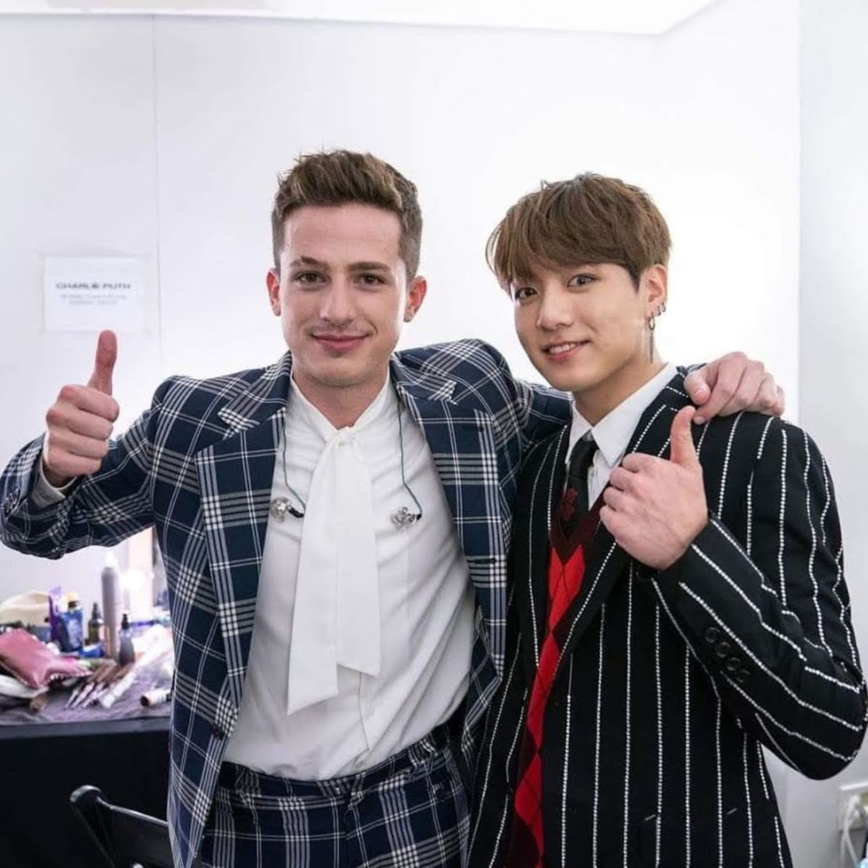 Jungkook (BTS) hợp tác cùng Charlie Puth, BTS ẵm cúp tuần đầu tiên sau 2 năm vắng bóng show âm nhạc episode artwork