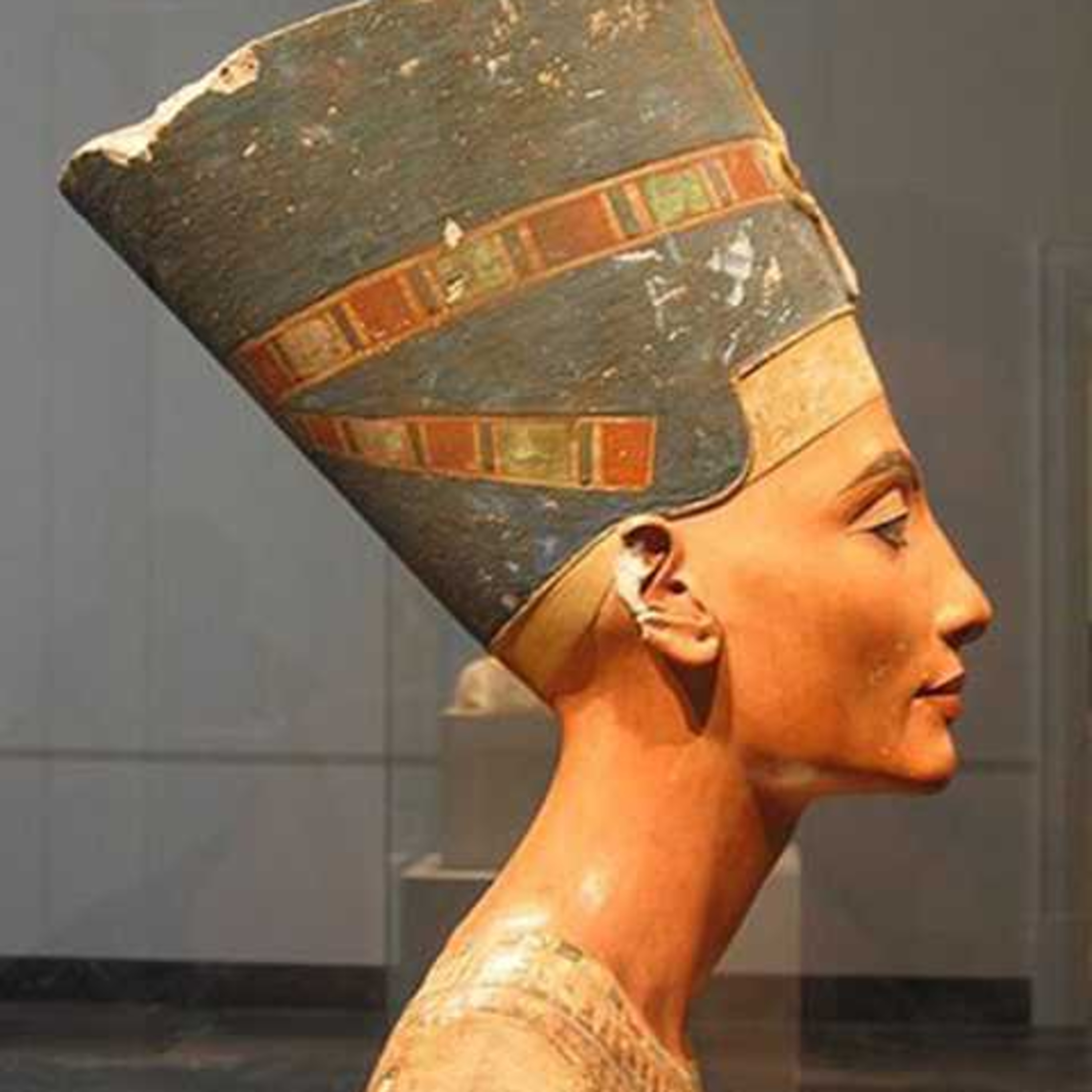Nữ hoàng Nefertiti quyền năng của Ai Cập cổ đại, người đẹp nhất lịch sử và sự biến mất bí ẩn episode artwork
