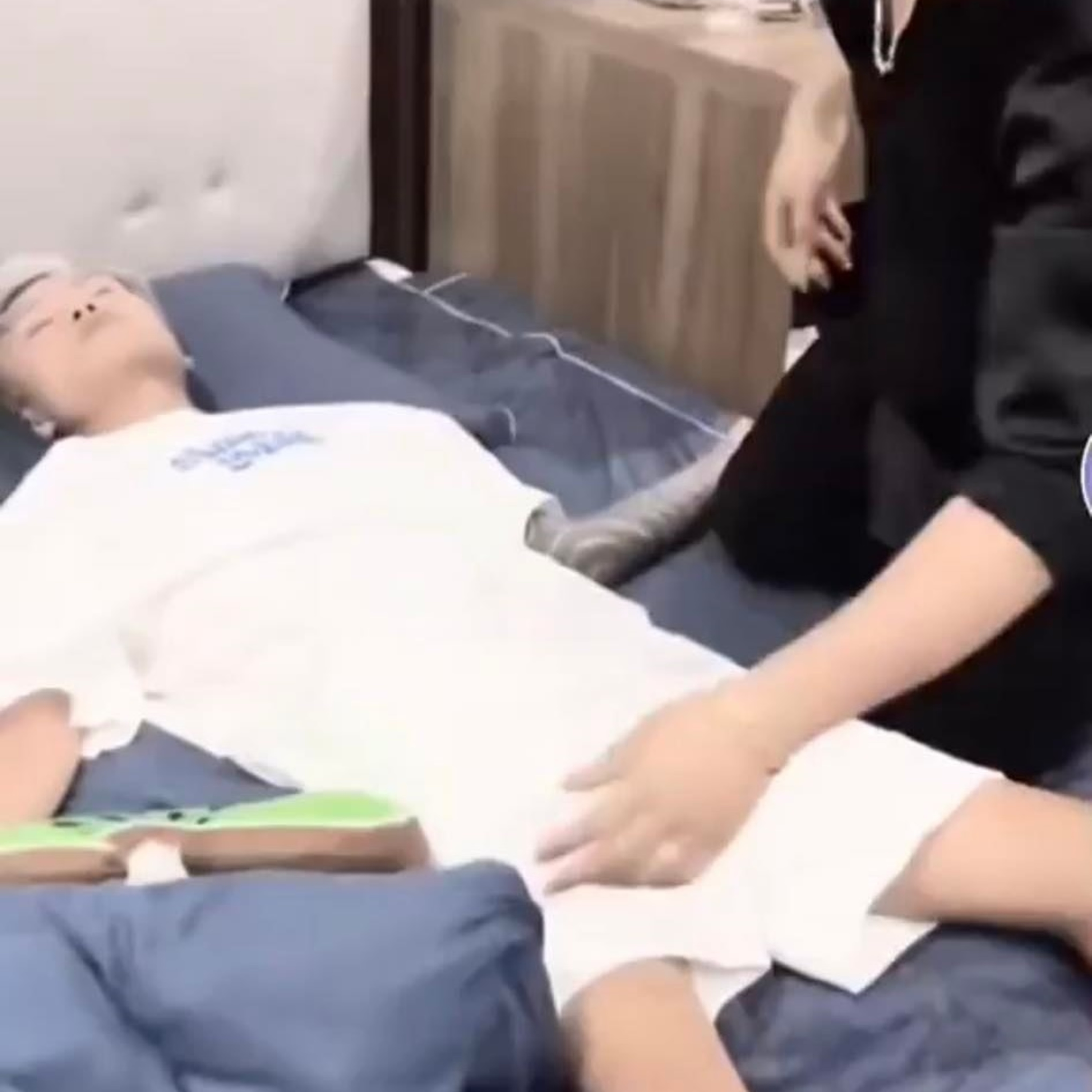 Đạt Villa đổ bệnh sau chia tay Vidhia, tình trạng khiến fan lo lắng episode artwork