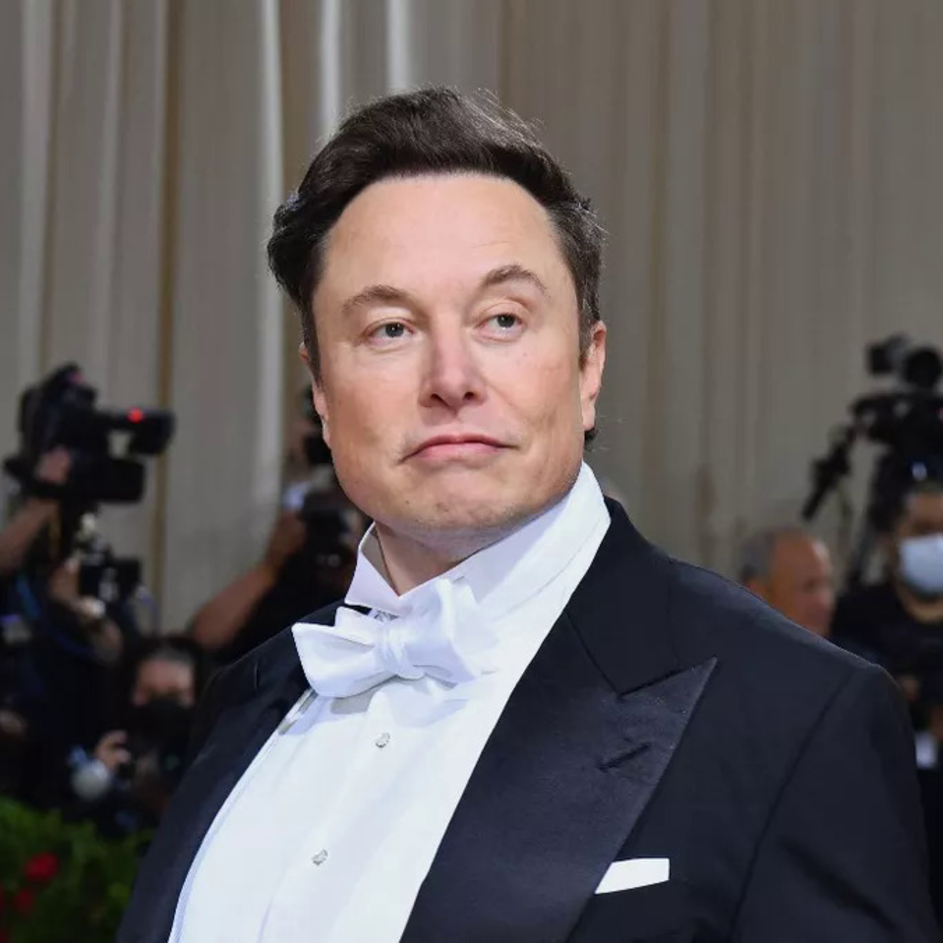 Con trai Elon Musk muốn đổi giới tính và đoạn tuyệt huyết thống với cha: Lý giải nguyên nhân episode artwork