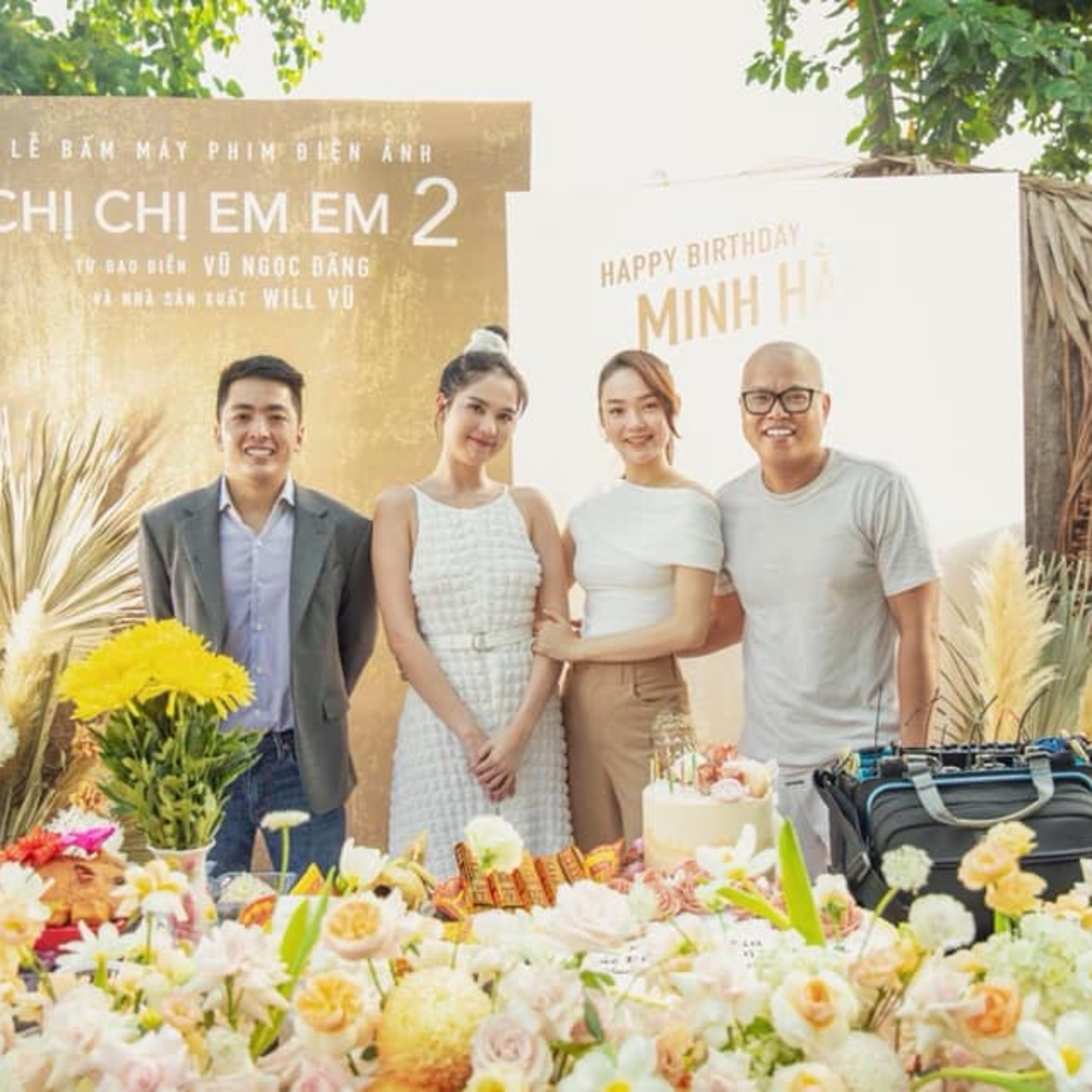 Minh Hằng quay trở lại phim trường, không đi tuần trăng mật cùng chồng doanh nhân sau đám cưới episode artwork