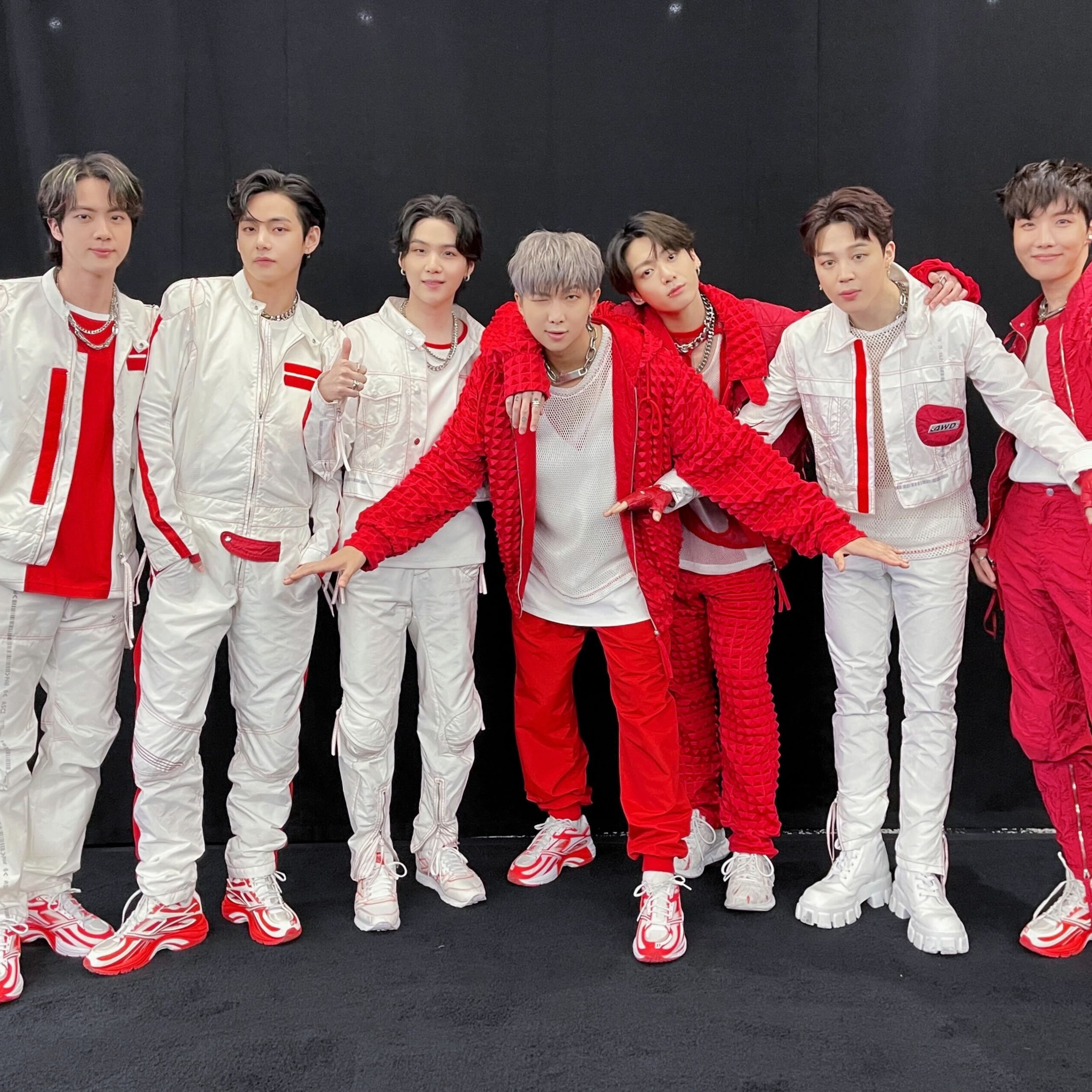 BTS khiến Justin Bieber, Ariana Grande mất hàng triệu USD episode artwork