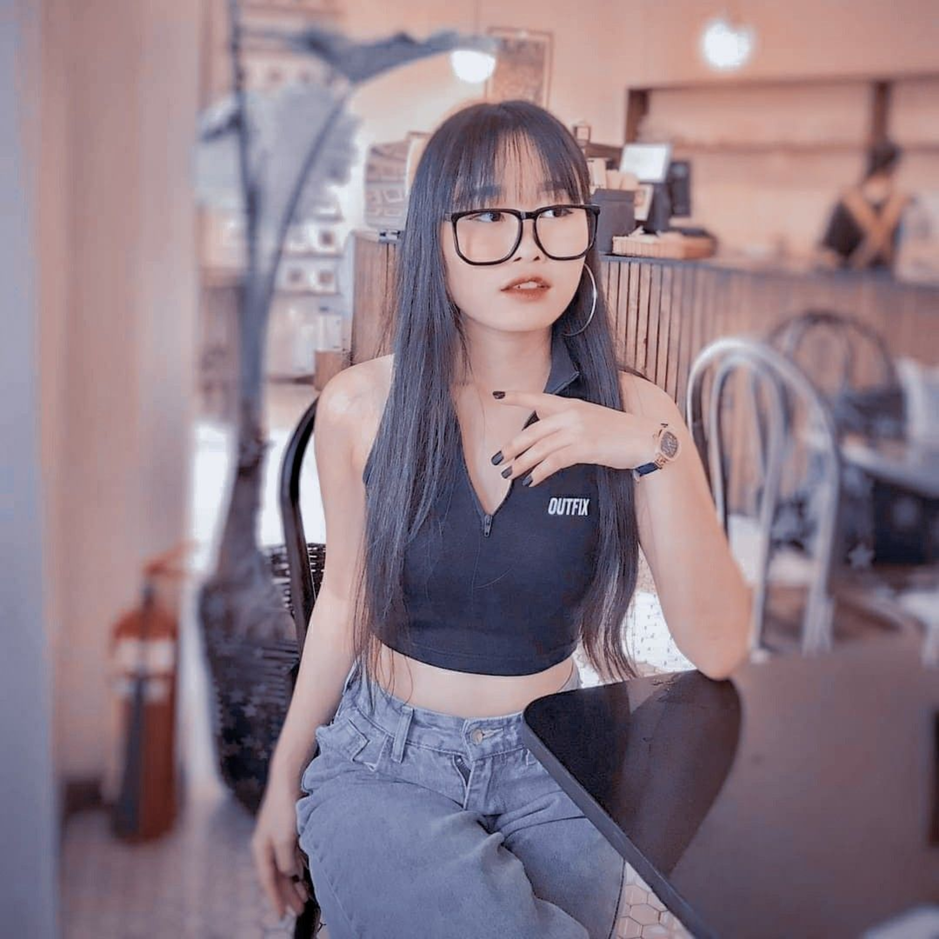 Nhã Bé Bắp - Hiện tượng 28 ngày đạt nút Bạc, 21 tuổi đạt nút Vàng của YouTube là ai? episode artwork
