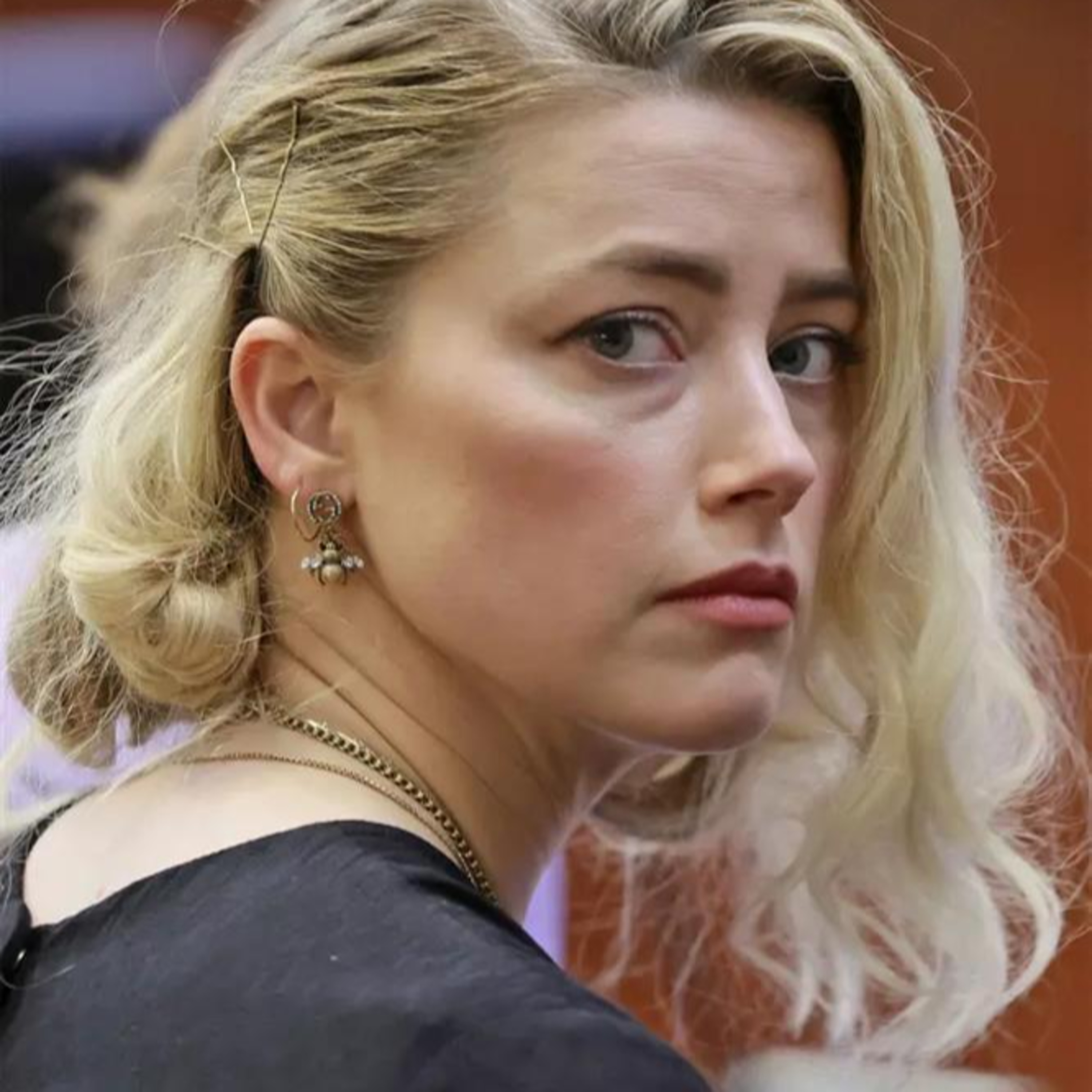 Amber Heard sống tằn tiện, Johnny Depp "tăng giá", fan tranh nhau mua đồ cũ với giá đắt đỏ episode artwork