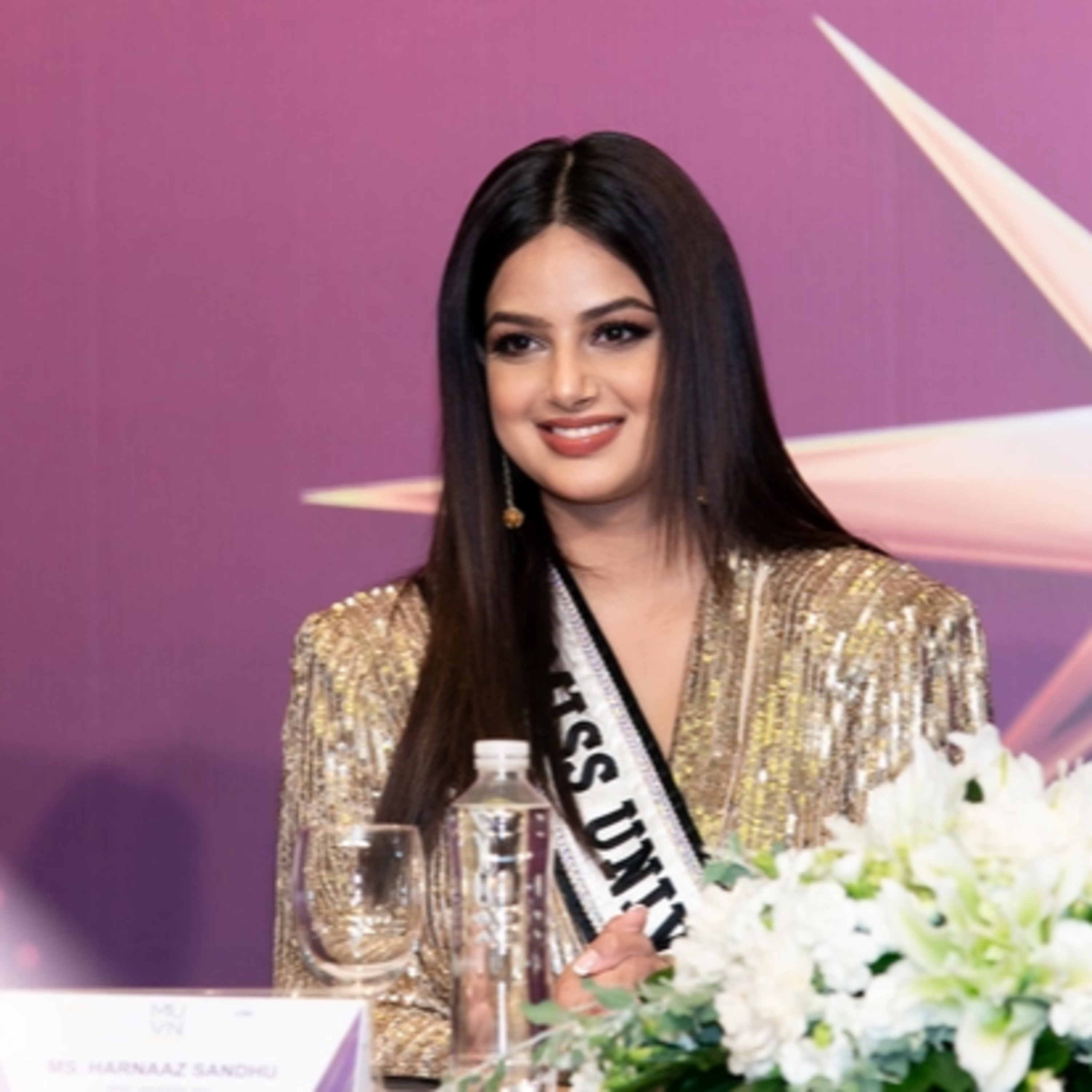 Miss Universe - Harnaaz Sandhu tổn thương khi bị chê “phát tướng”, đáp trả khiến antifan câm nín episode artwork