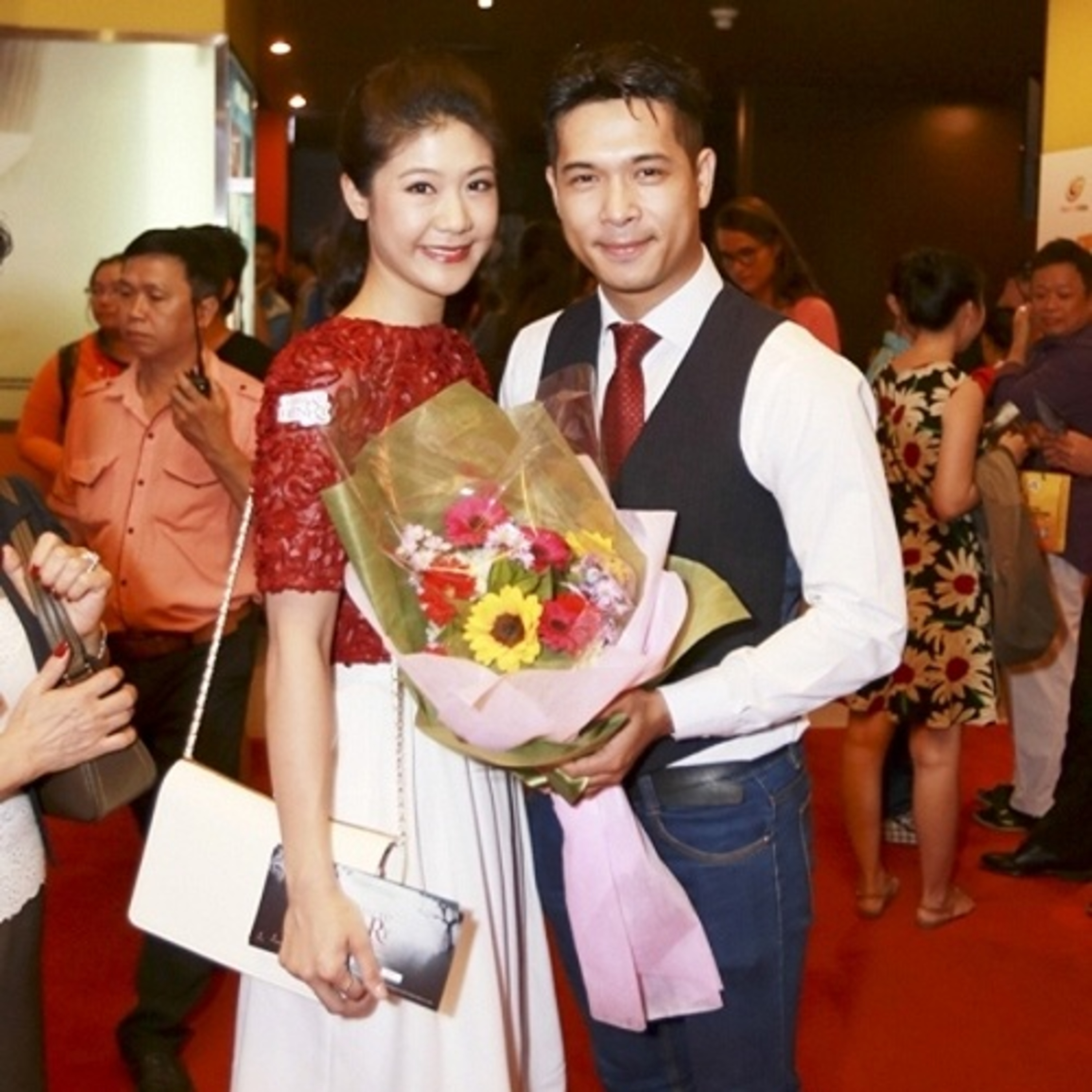 Huỳnh Lý Đông Phương - Nữ cơ trưởng đầu tiên của VN hủy hôn Trương Thế Vinh giờ sống ra sao? episode artwork