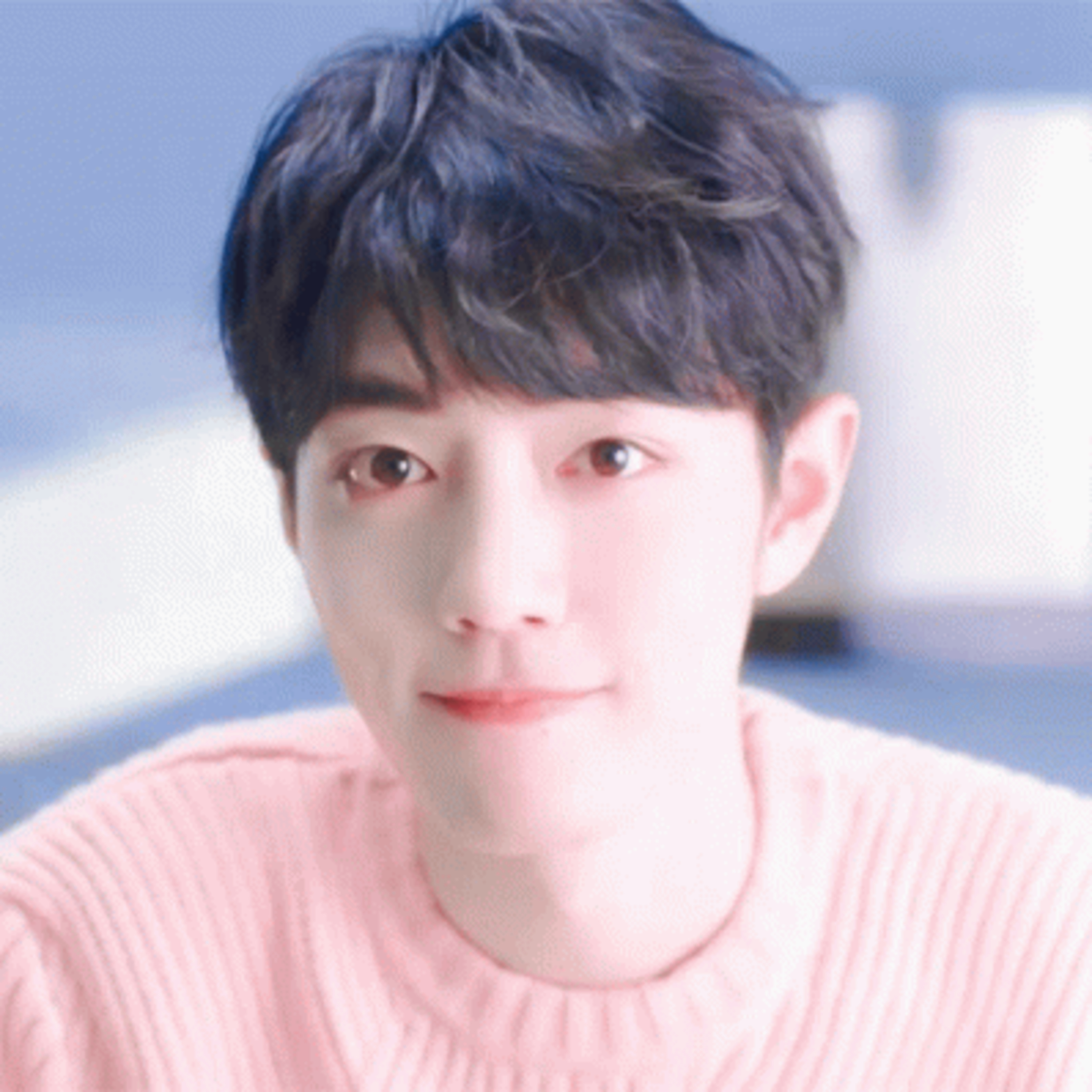 Tiêu Chiến bất ngờ bị chê không tiến bộ, chỉ mãi một màu episode artwork