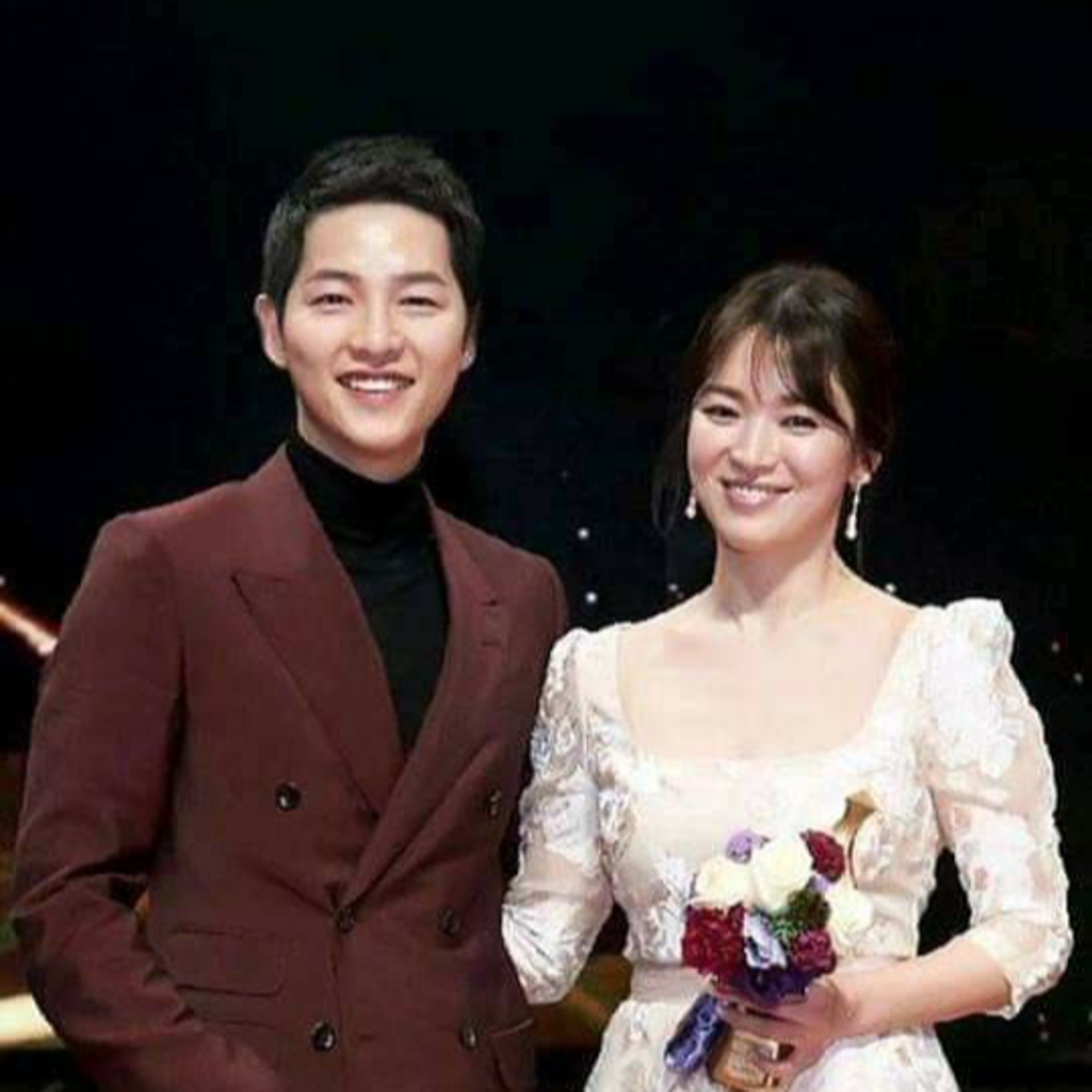 Song Hye Kyo và Song Joong Ki lộ bằng chứng tái hợp sau nhiều năm ly hôn? episode artwork