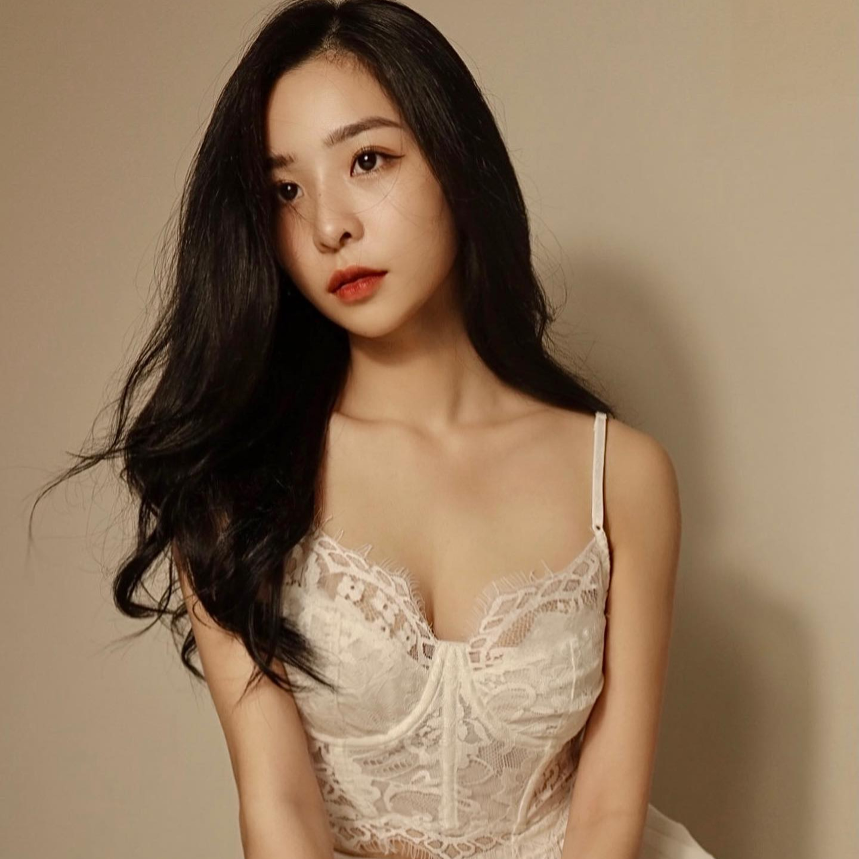 Tammy Phạm - hot girl đang làm bao anh say đắm vì nhan sắc khả ái cùng vóc dáng chuẩn 'phụ huynh' episode artwork