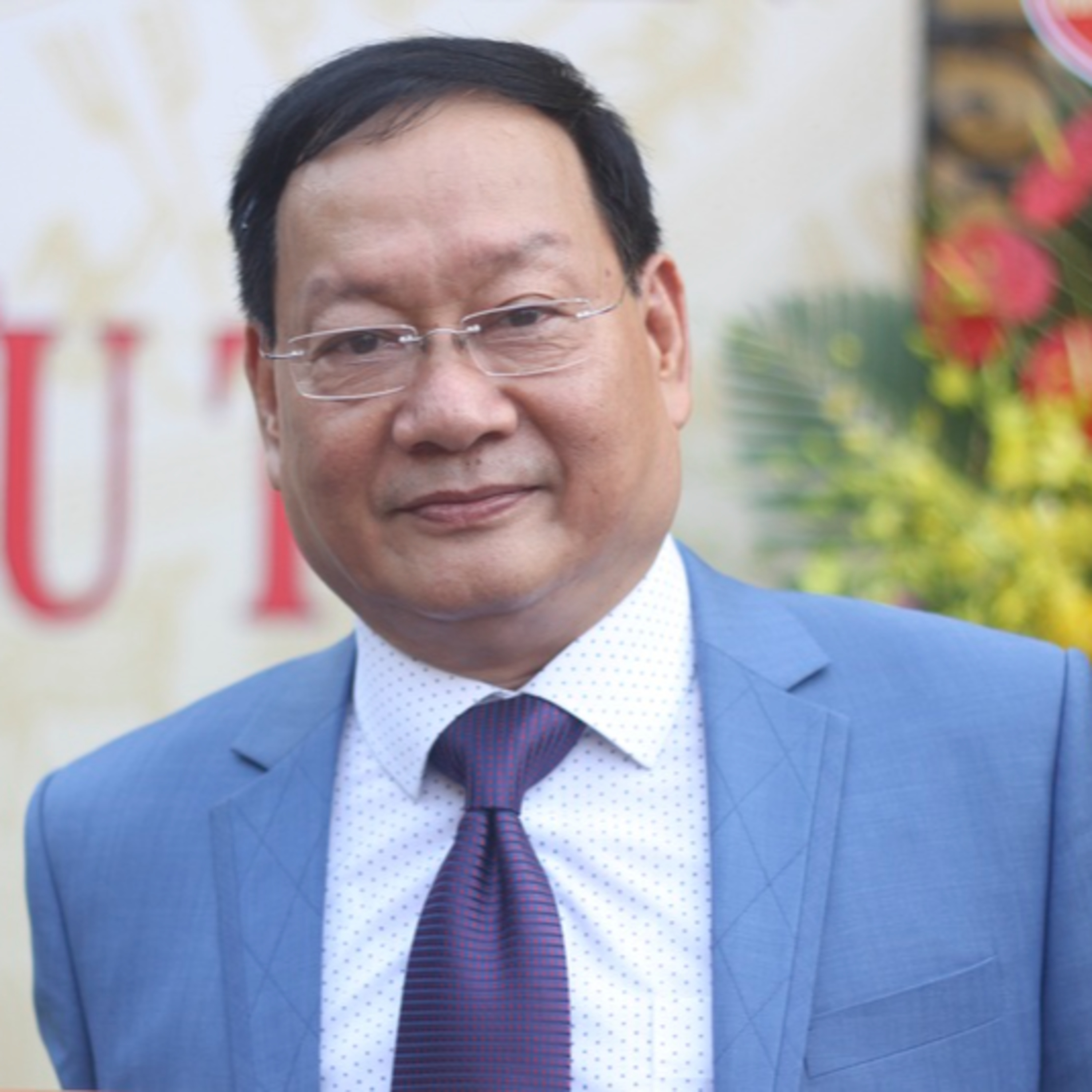 NSND Tiến Đạt “Thương ngày nắng về”: “Đểu” trên phim nhưng chung thủy ngoài đời, U70 viên mãn  episode artwork