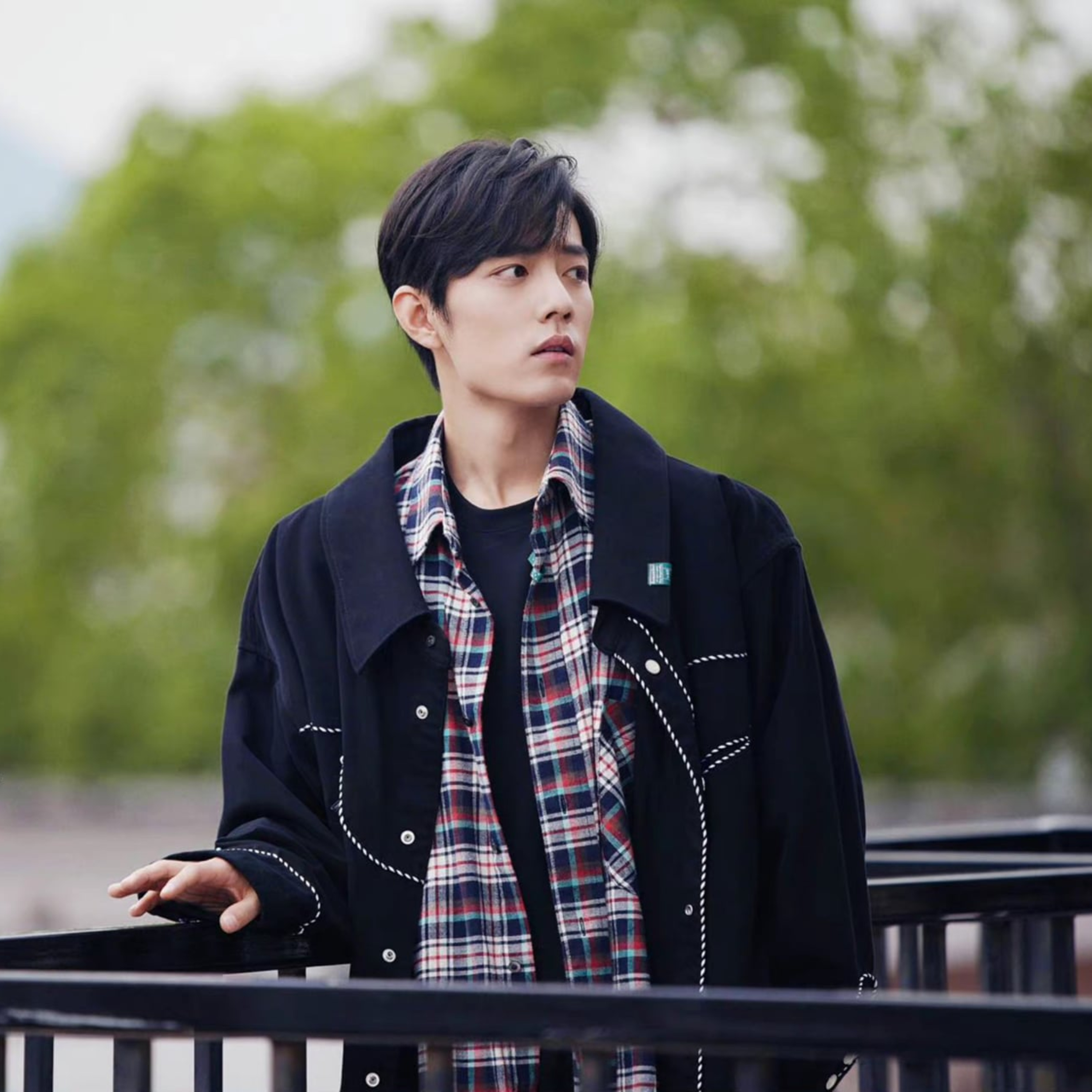 Tiêu Chiến bị đánh giá cô đơn cấp độ 5 chỉ vì làm điều này 1 mình  episode artwork