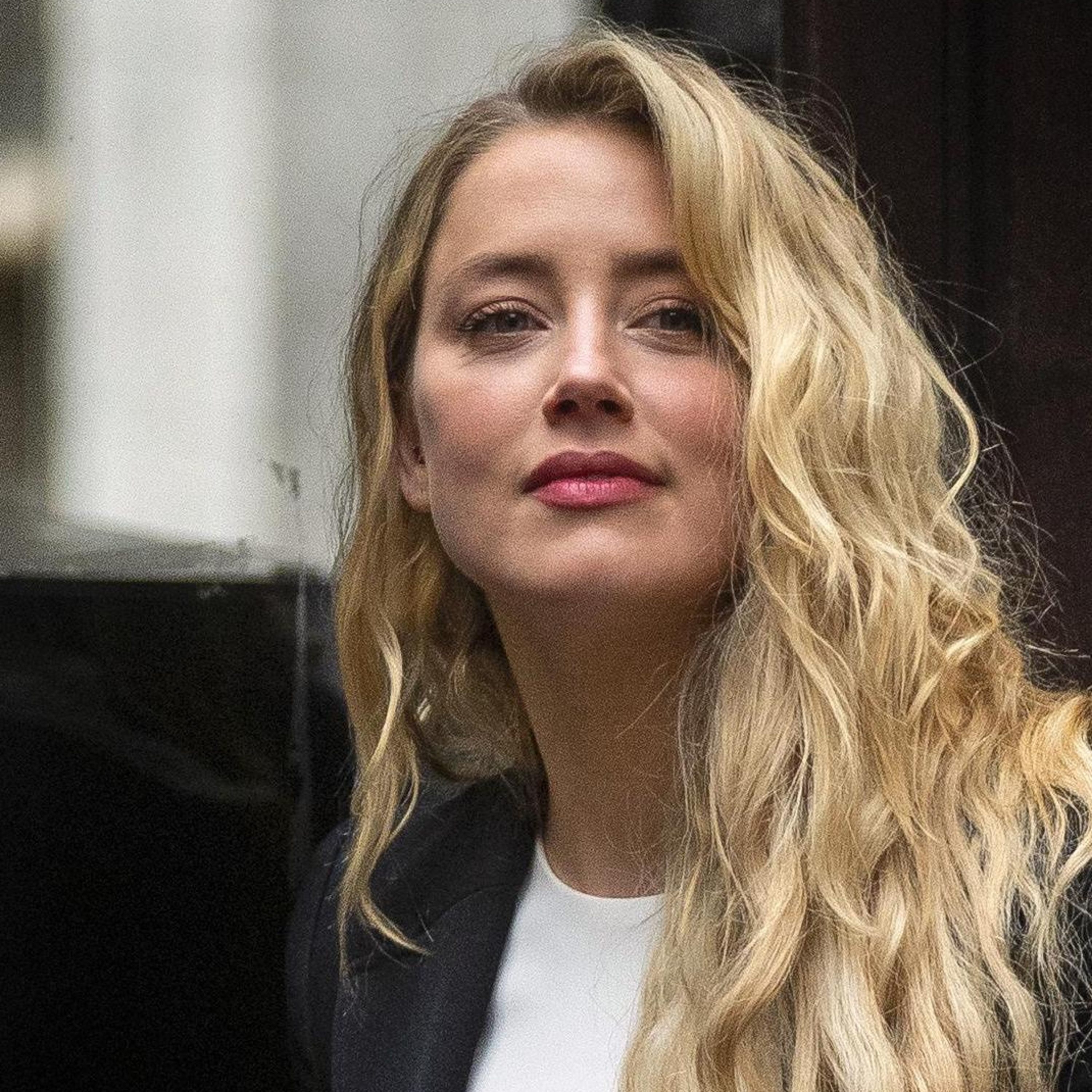 Amber Heard chưa để yên cho Johnny Depp: Nội dung bản kháng cáo được tiết lộ episode artwork