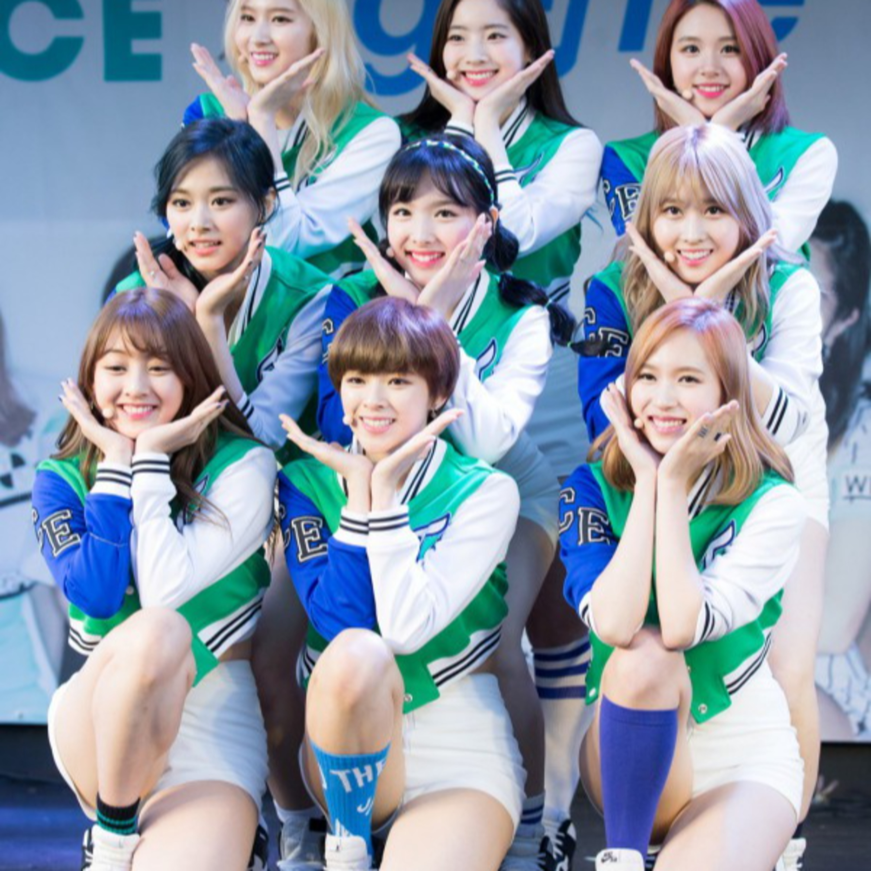 9 thành viên TWICE đều gia hạn hợp đồng với JYP Entertainment episode artwork