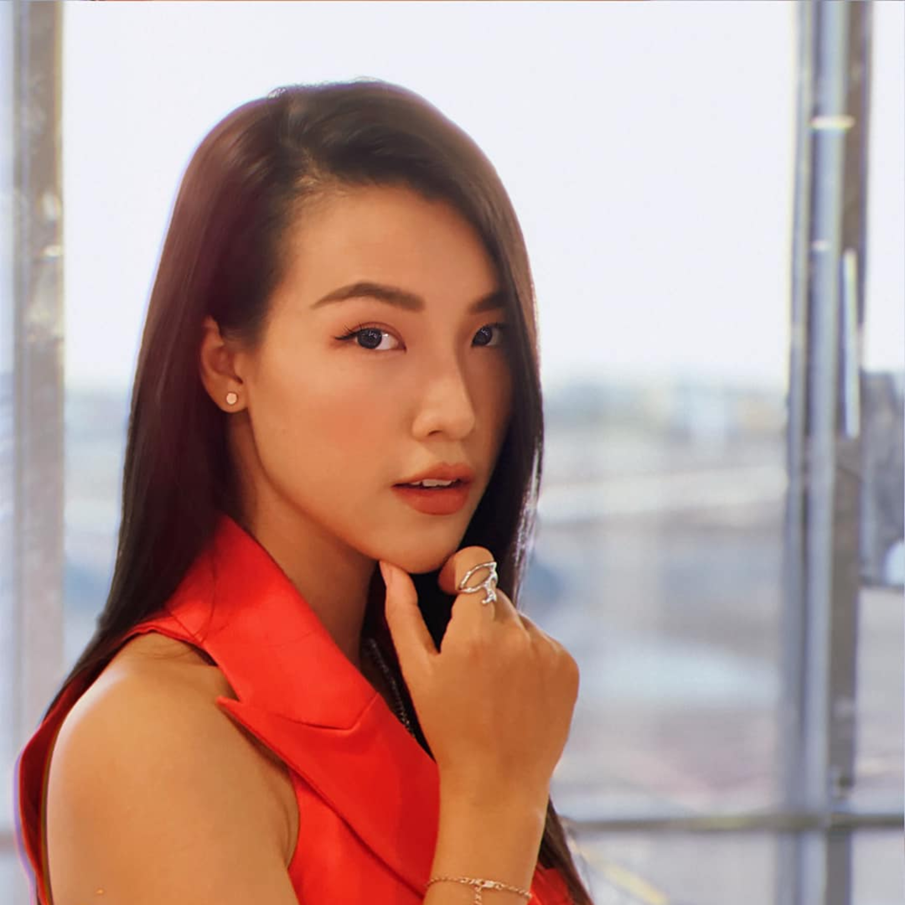 Hoàng Oanh thẳng thắn làm ngay điều này khi chồng cũ thường xuyên khoe ảnh bên “tình mới” episode artwork