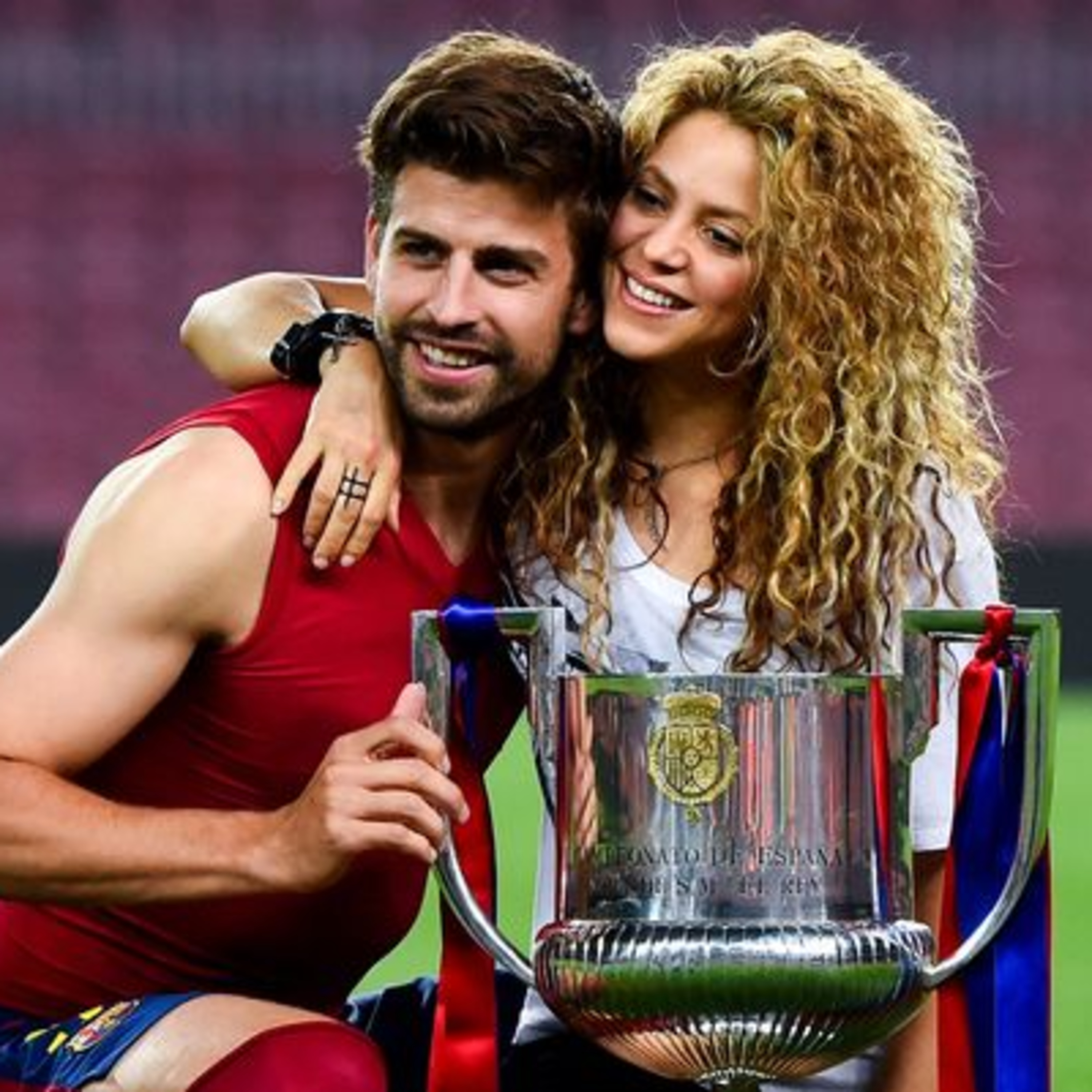Pique từ chối nhận hàng triệu USD của Shakira, lý do khiến nhiều người ngỡ ngàng episode artwork