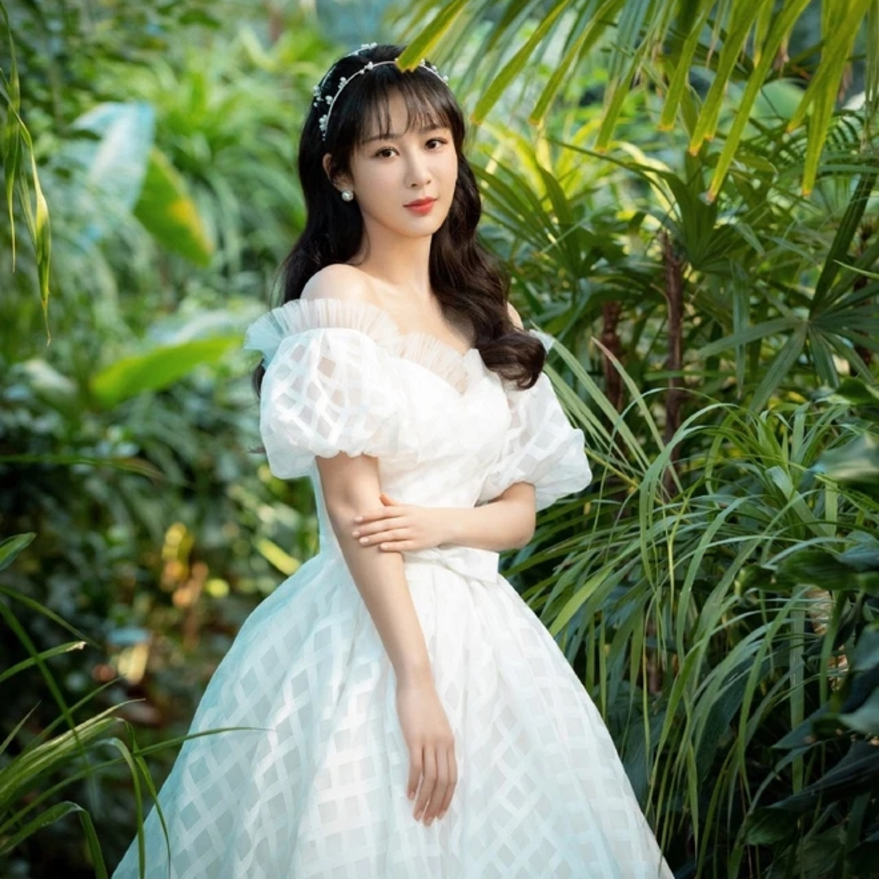 Dương Tử cho Nhiệt Ba, Lệ Dĩnh ‘hít khói’ trong BXH sao Cbiz thống trị TikTok Trung episode artwork