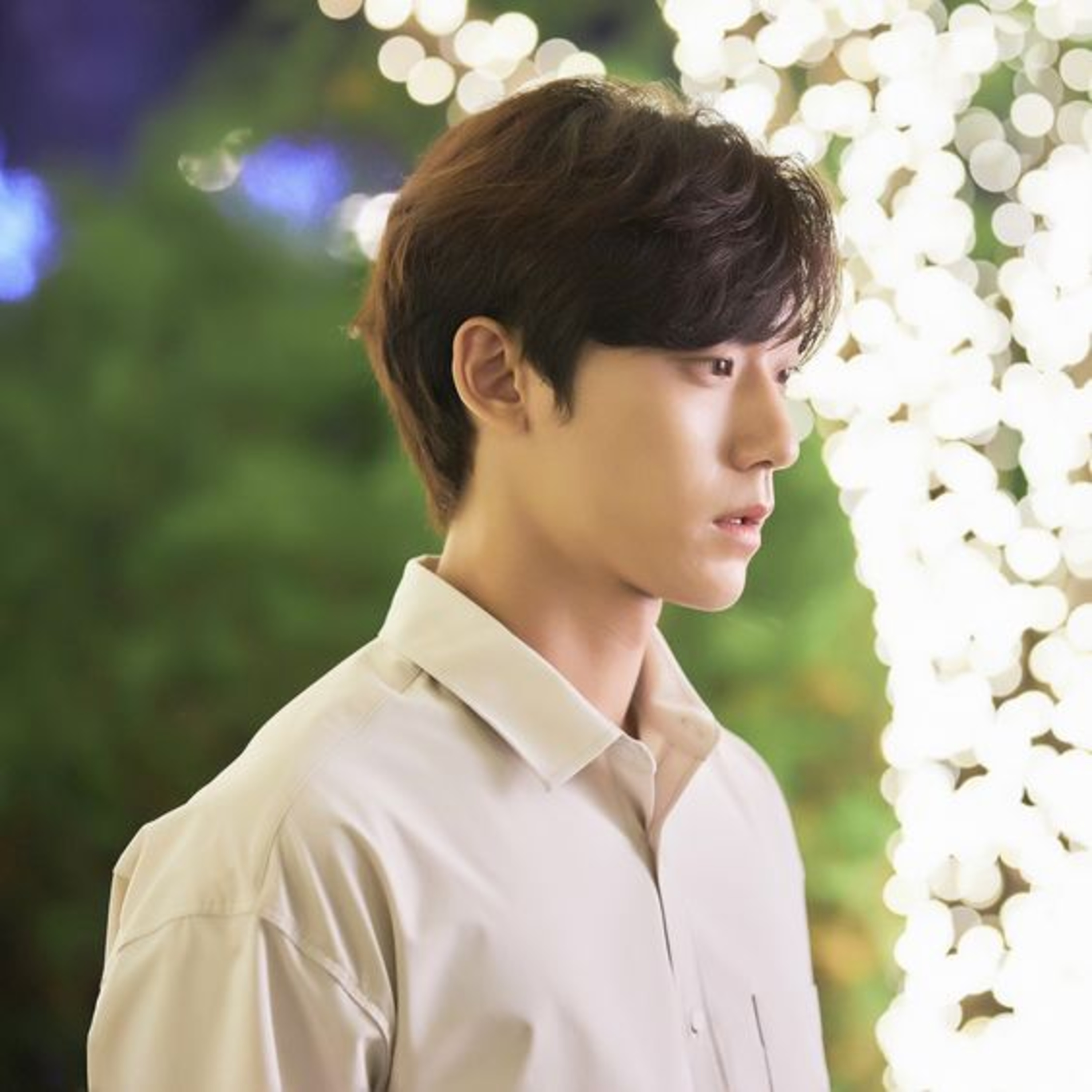 Lee Do Hyun - Mỹ nam kém 14 tuổi “nên duyên” với Song Hye Kyo từng là “tình cũ” IU episode artwork
