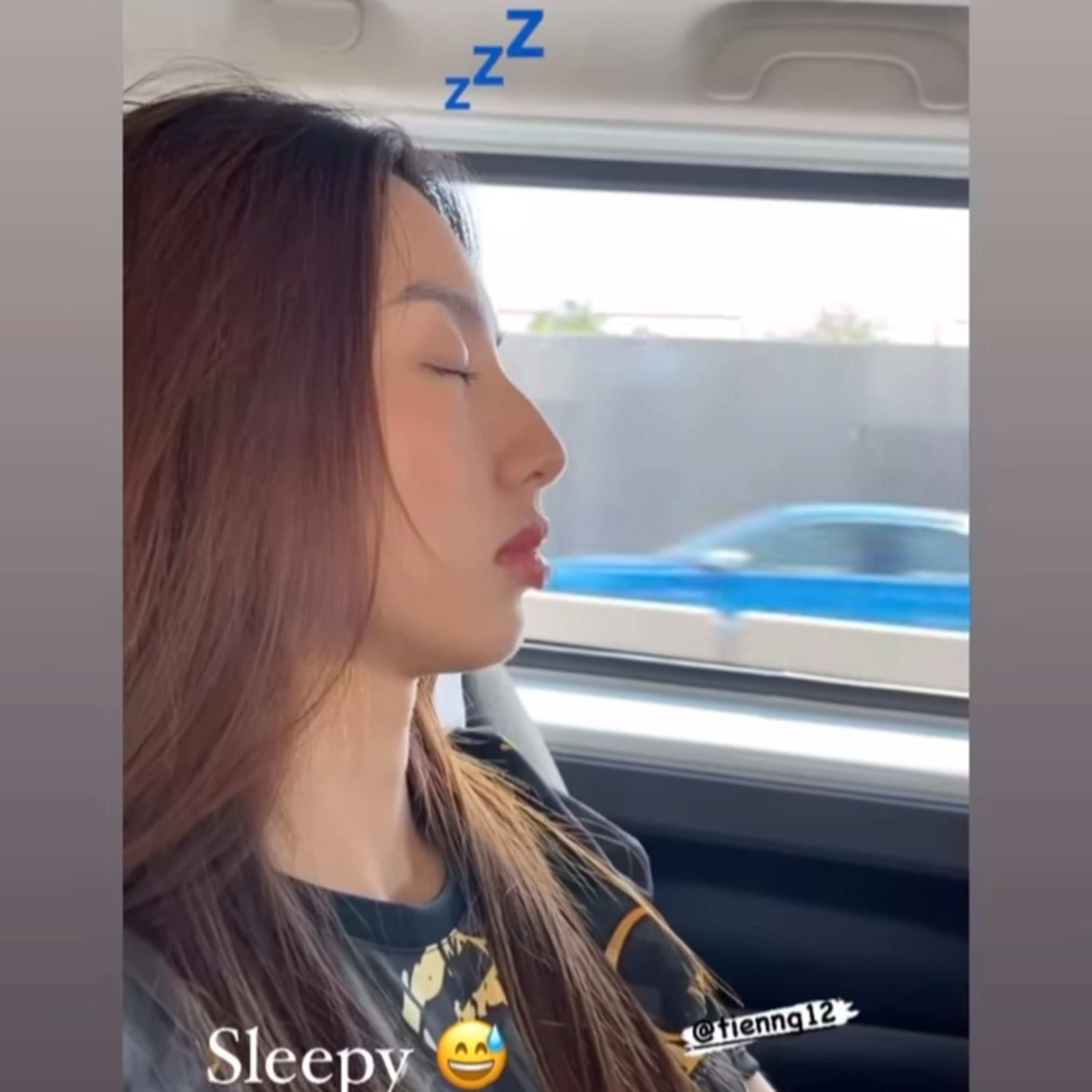 Quang Linh Vlog buồn rũ rượi khi hay tin Thùy Tiên mệt mỏi đến mức ngủ gục trên xe episode artwork