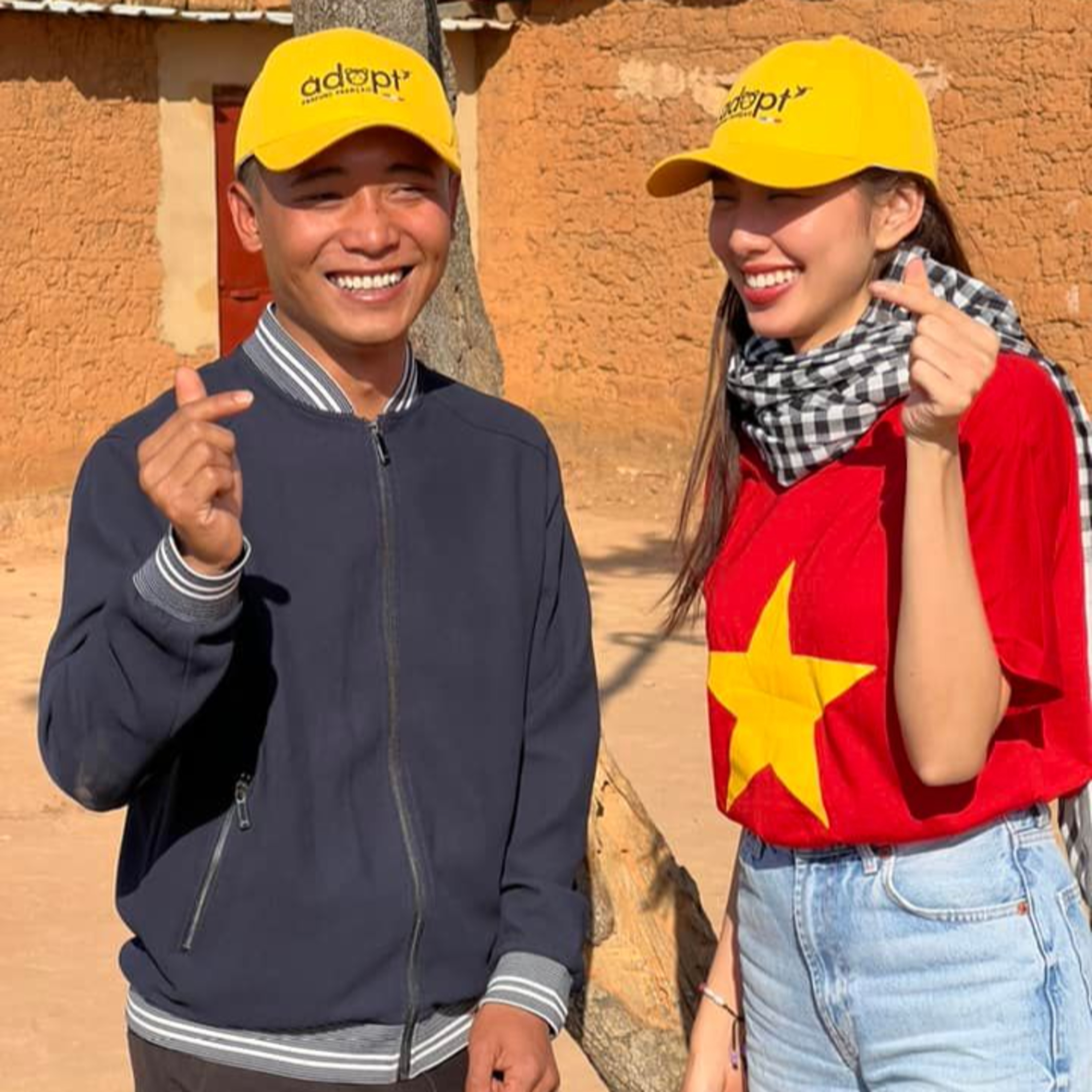 Xa Thùy Tiên, Quang Linh bất ngờ livestream lộ vẻ tiều tụy đáng báo động: ‘Đánh đổi nhiều thứ’ episode artwork
