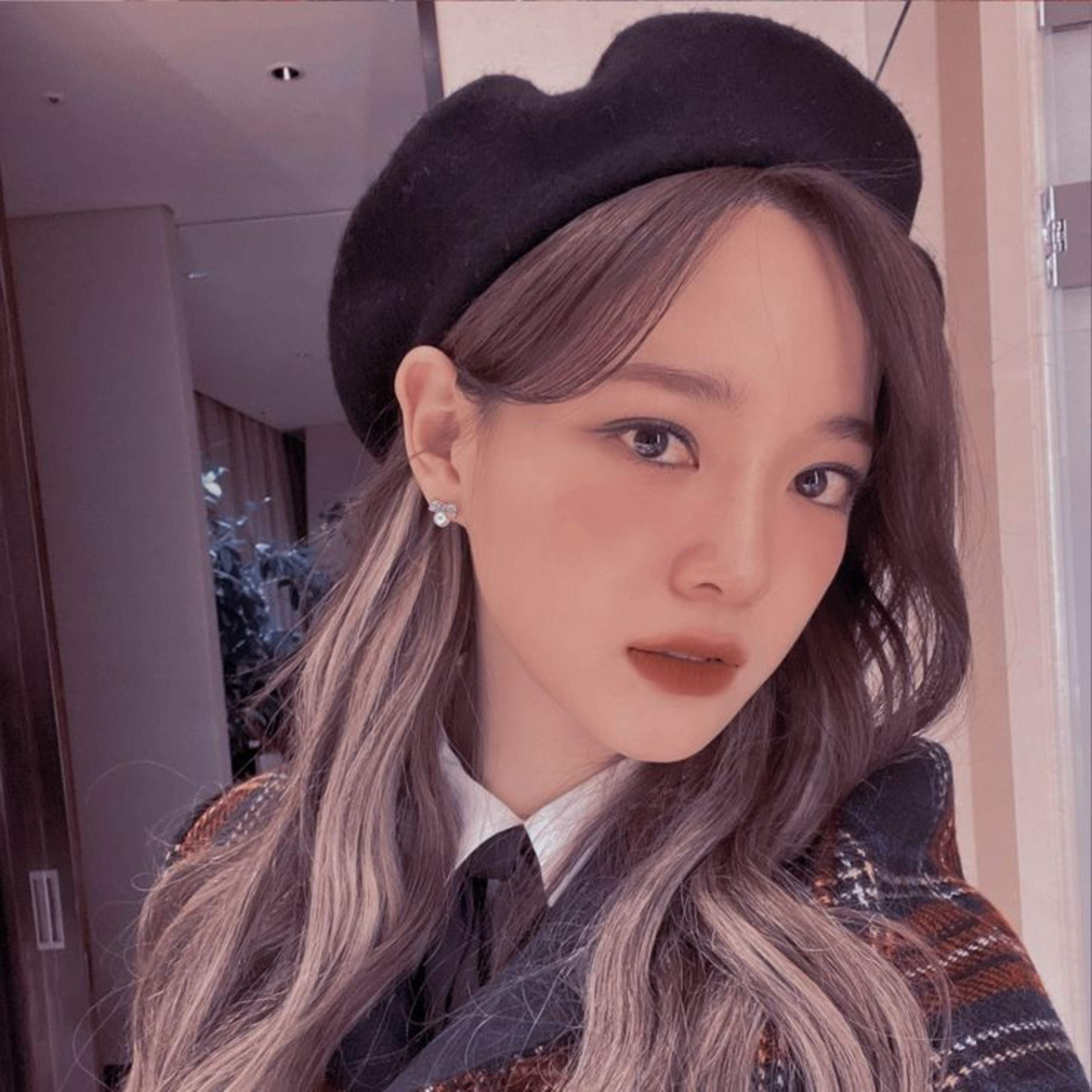 Kim Se Jeong bị ném đá vì “khoe” thân thiết với Jihyo - Cha Eun Woo, biết lý do ai cũng đồng tình episode artwork