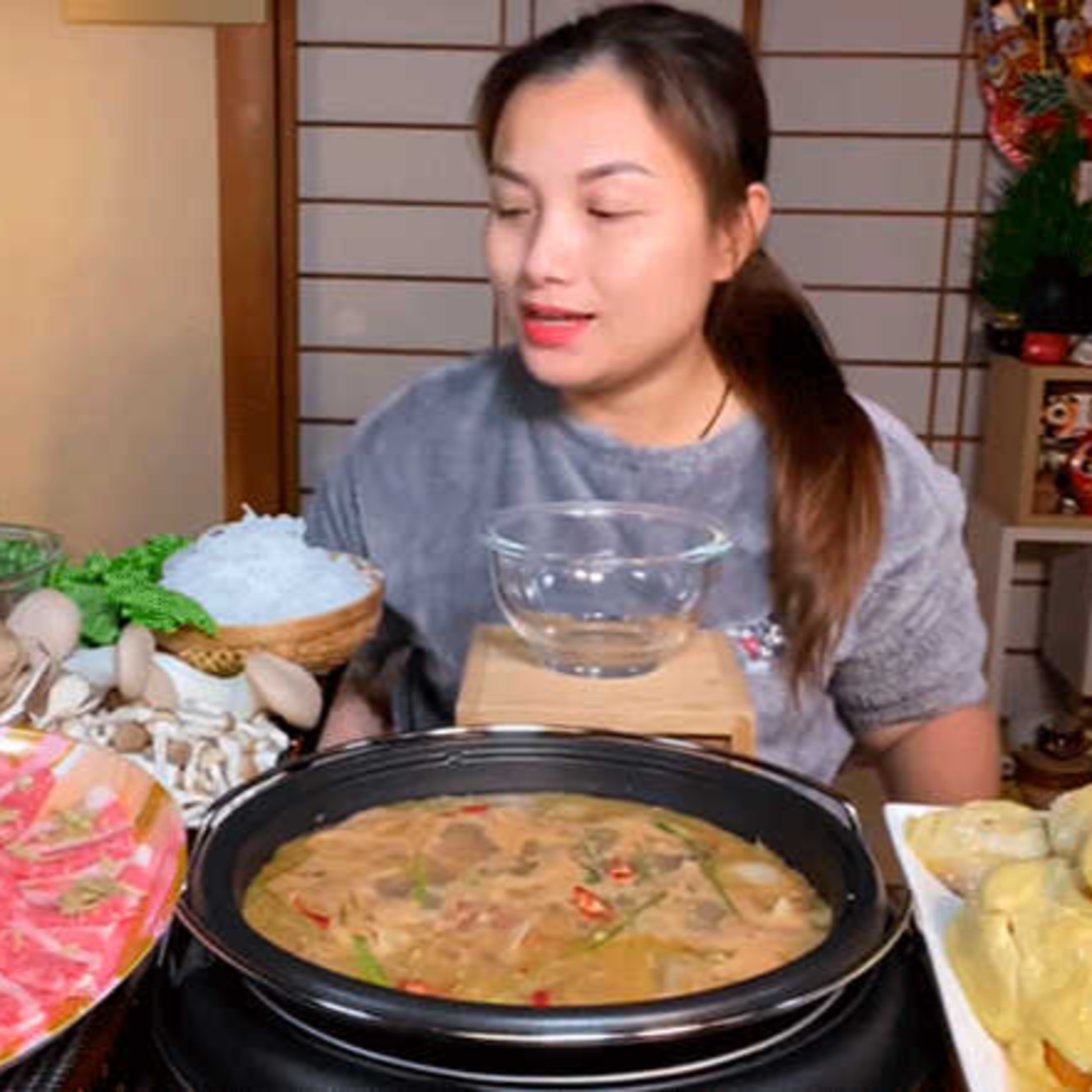 Quỳnh Trần JP khoe nhà mới 9 phòng ngủ, 11 phòng WC ở Việt Nam, hé lộ dự án kinh doanh thu tiền tỷ episode artwork