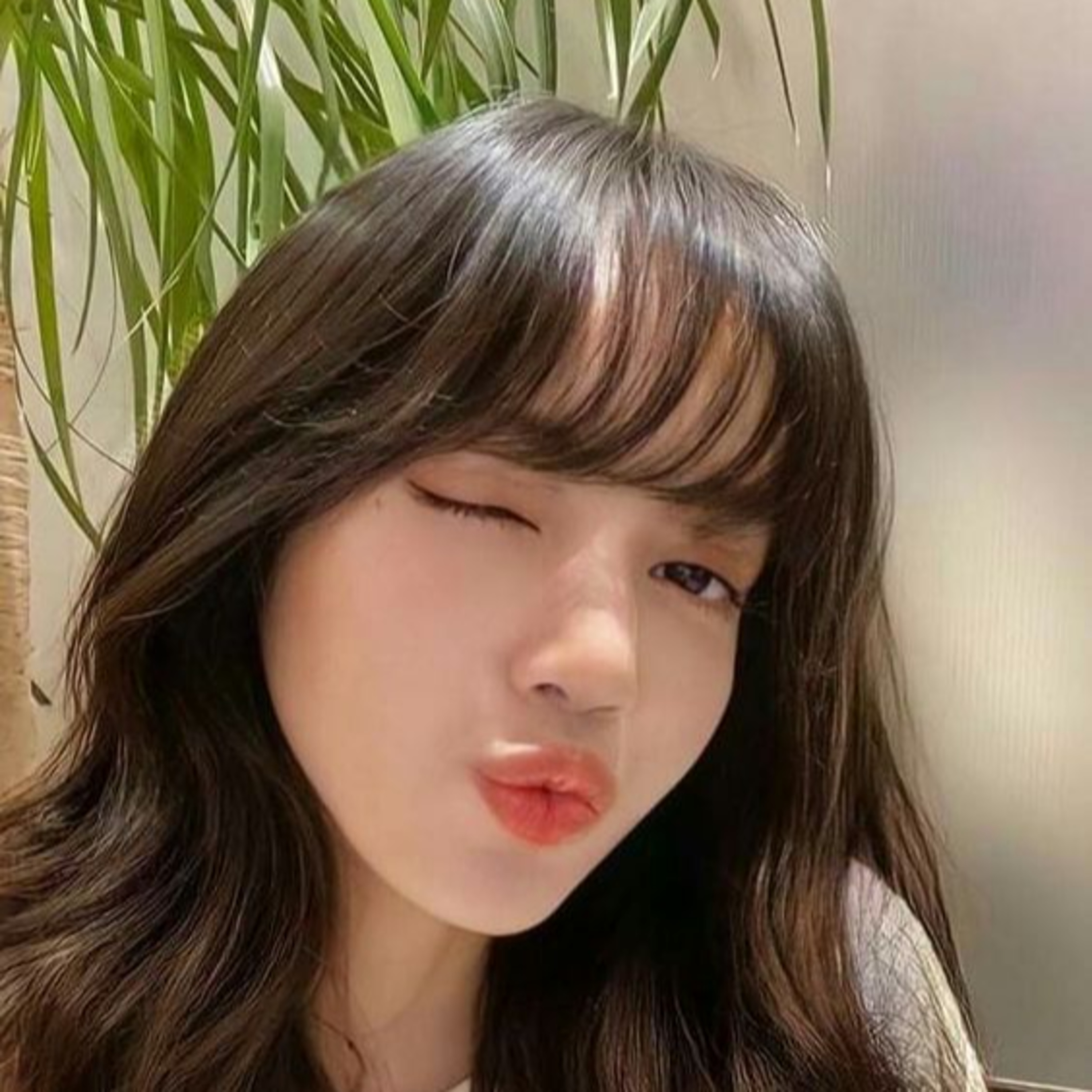Lisa (BLACKPINK) xứng danh “quốc bảo Thái Lan” vì những điều này! episode artwork