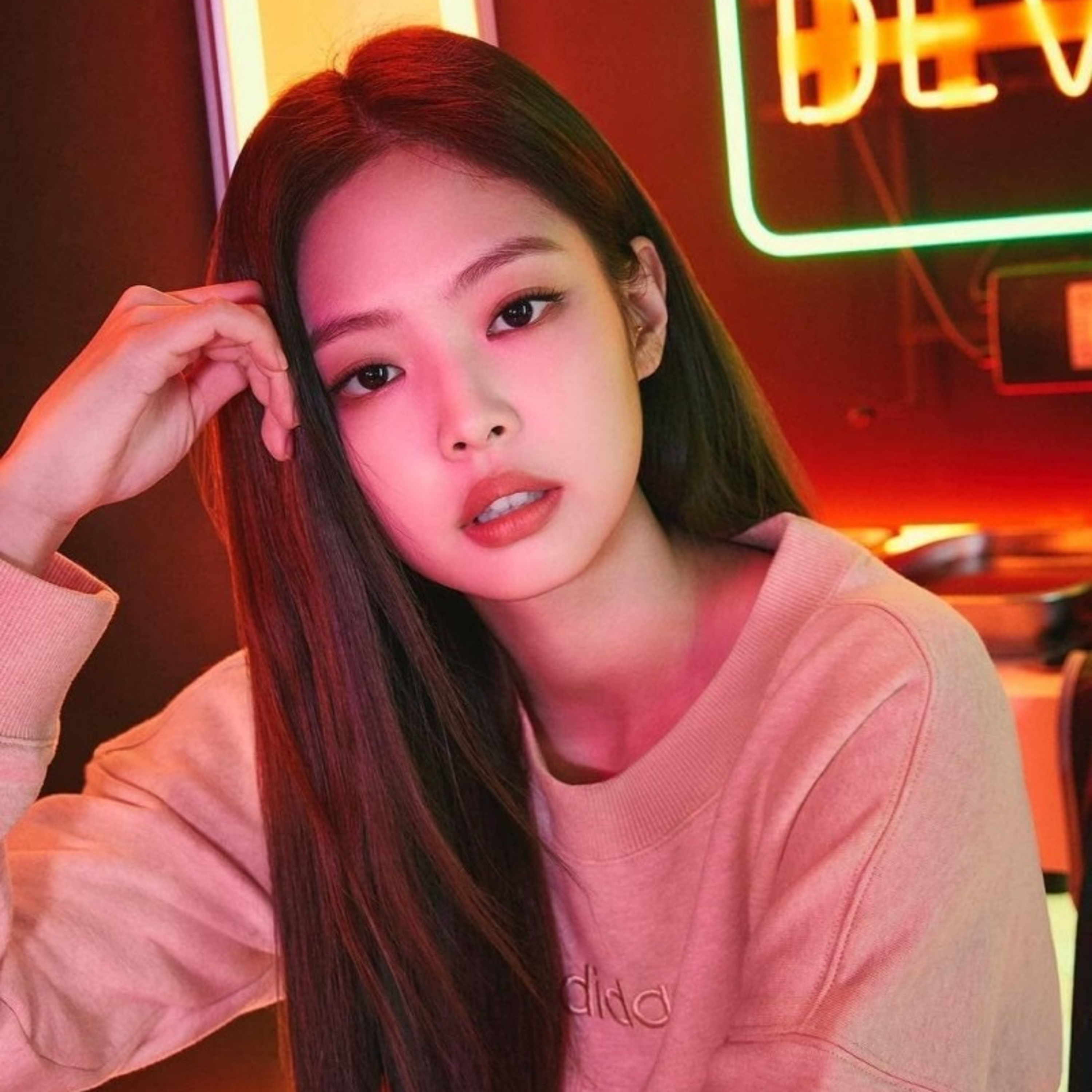 Jennie (BLACKPINK) và dàn sao Hàn đình đám tạo cú ‘big bang’ khi gia nhập Hollywood năm 2022 episode artwork
