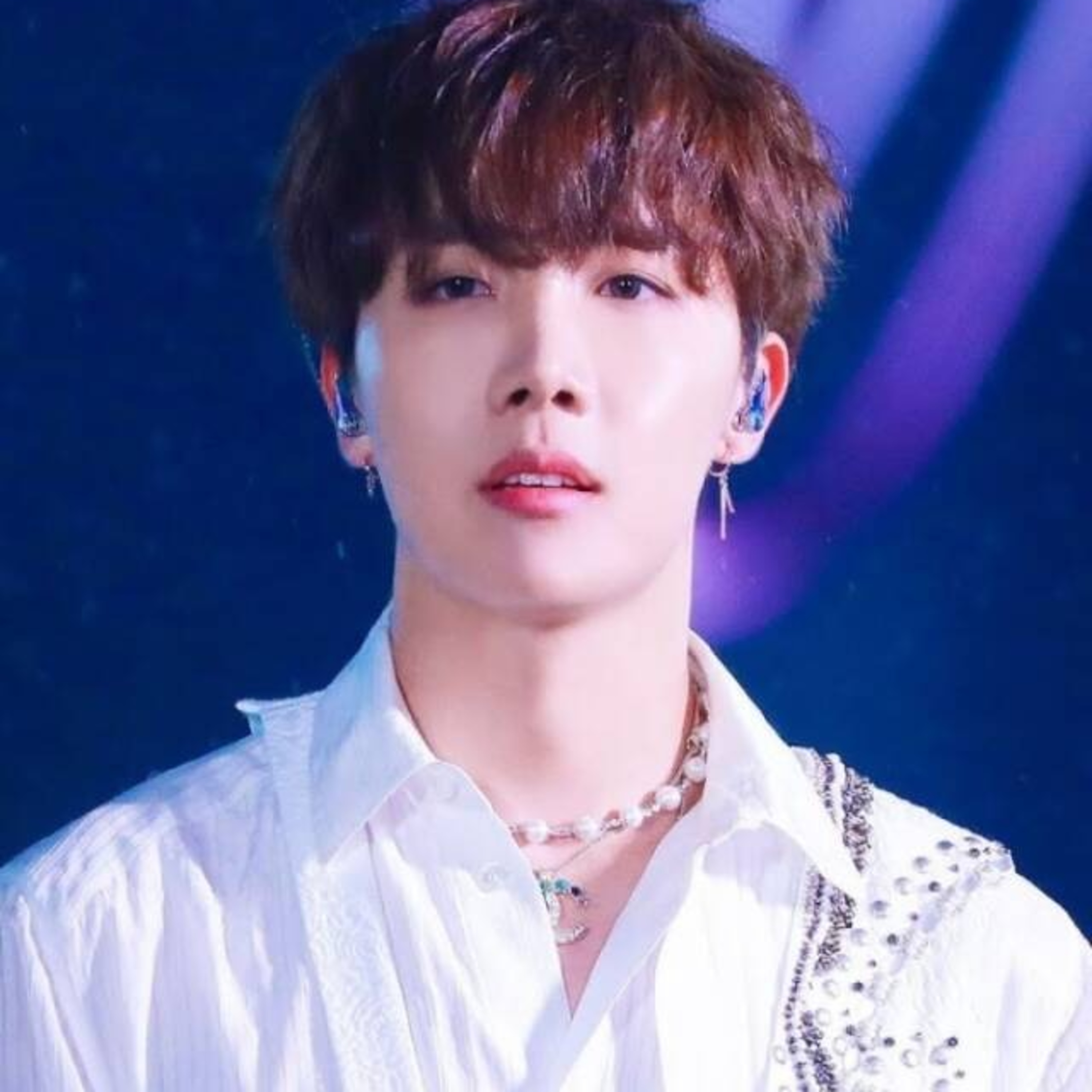 J-hope (BTS) tạo nên lịch sử tại Mỹ: Lần đầu tiên 1 idol Kpop làm được điều này! episode artwork